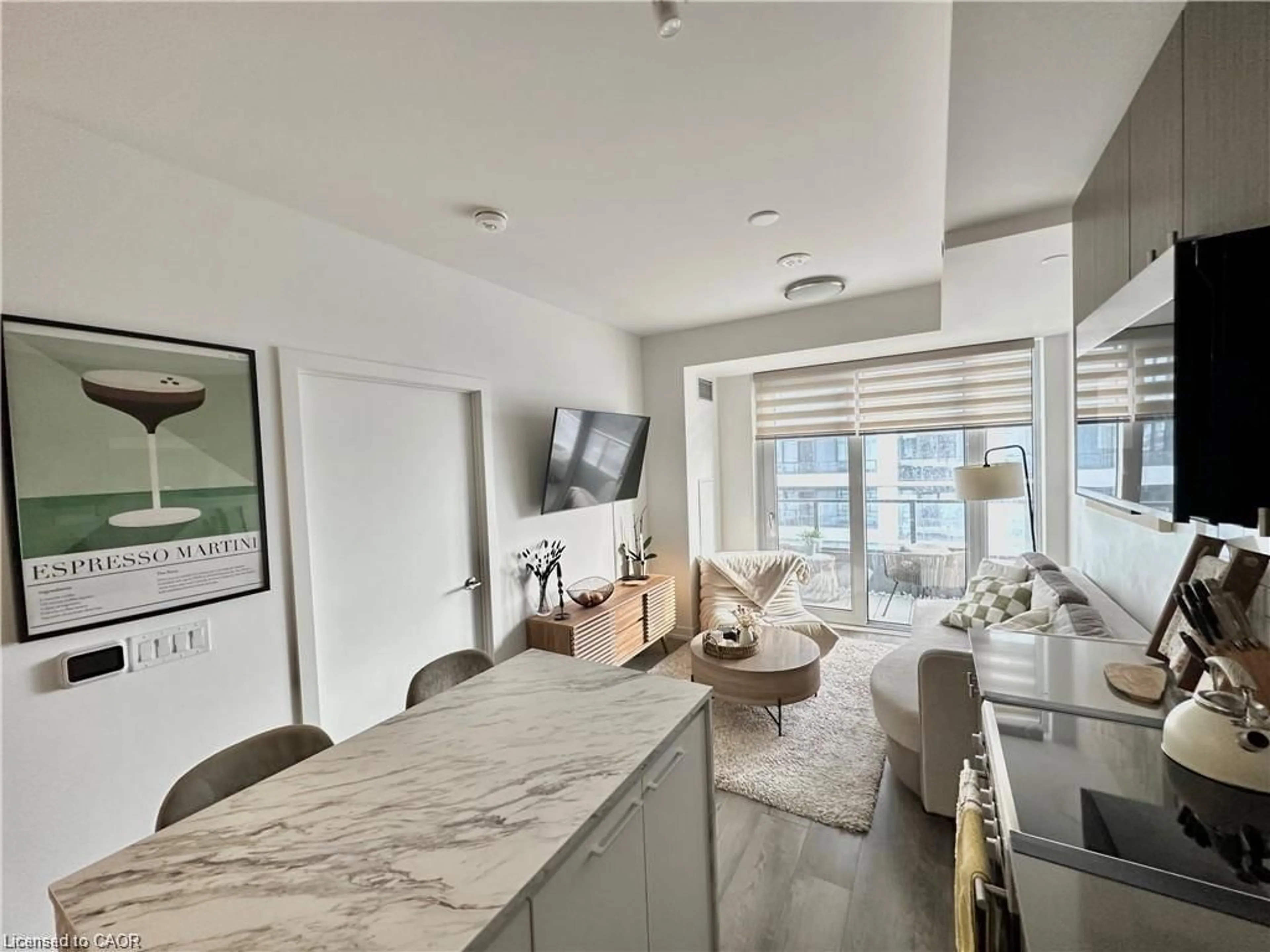 Open concept kitchen, unknown for 15 Wellington St #1114, Kitchener Ontario N2G 0E4