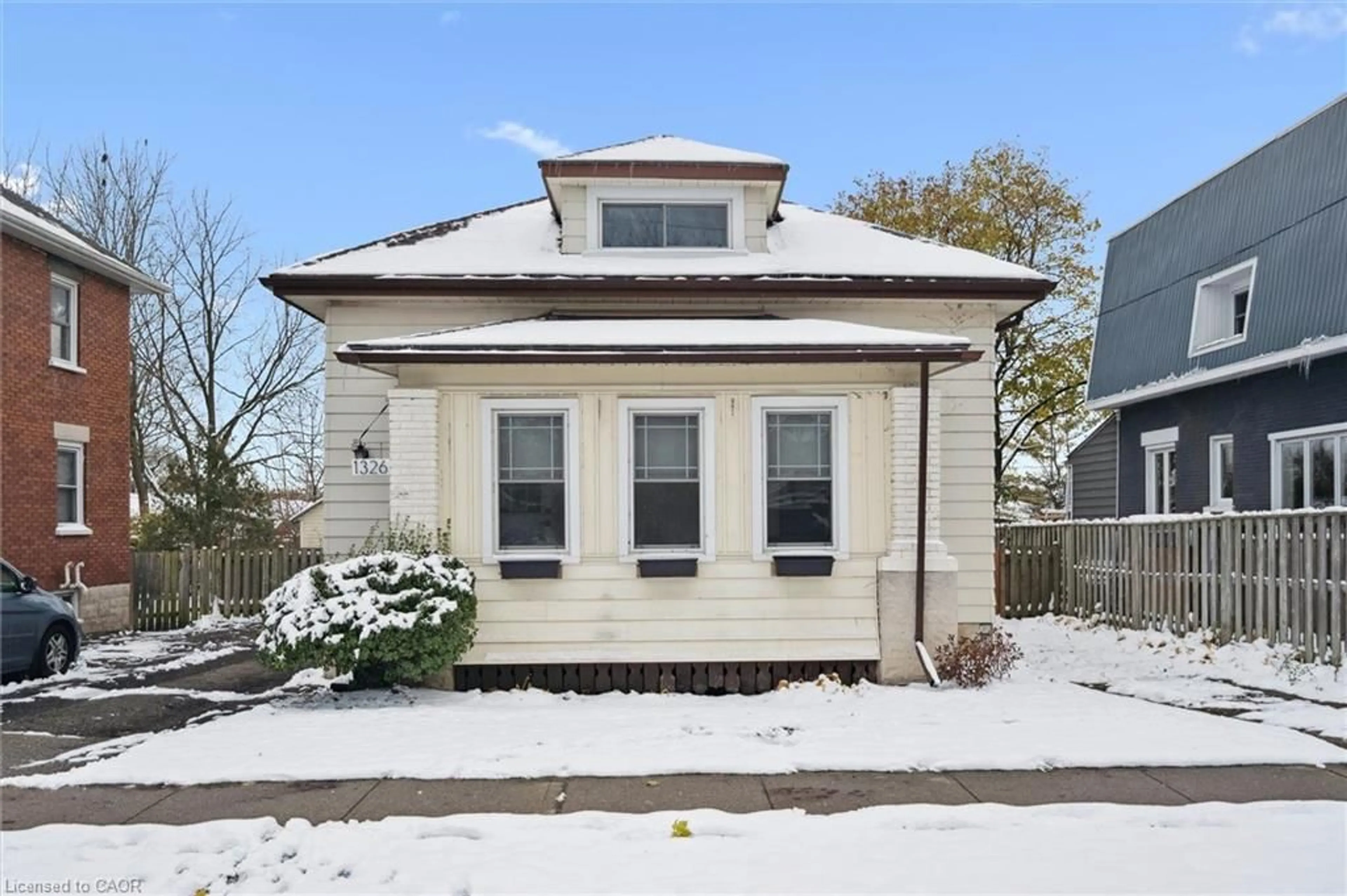 Unknown for 1326 Queenston Rd, Cambridge Ontario N3H 3L4