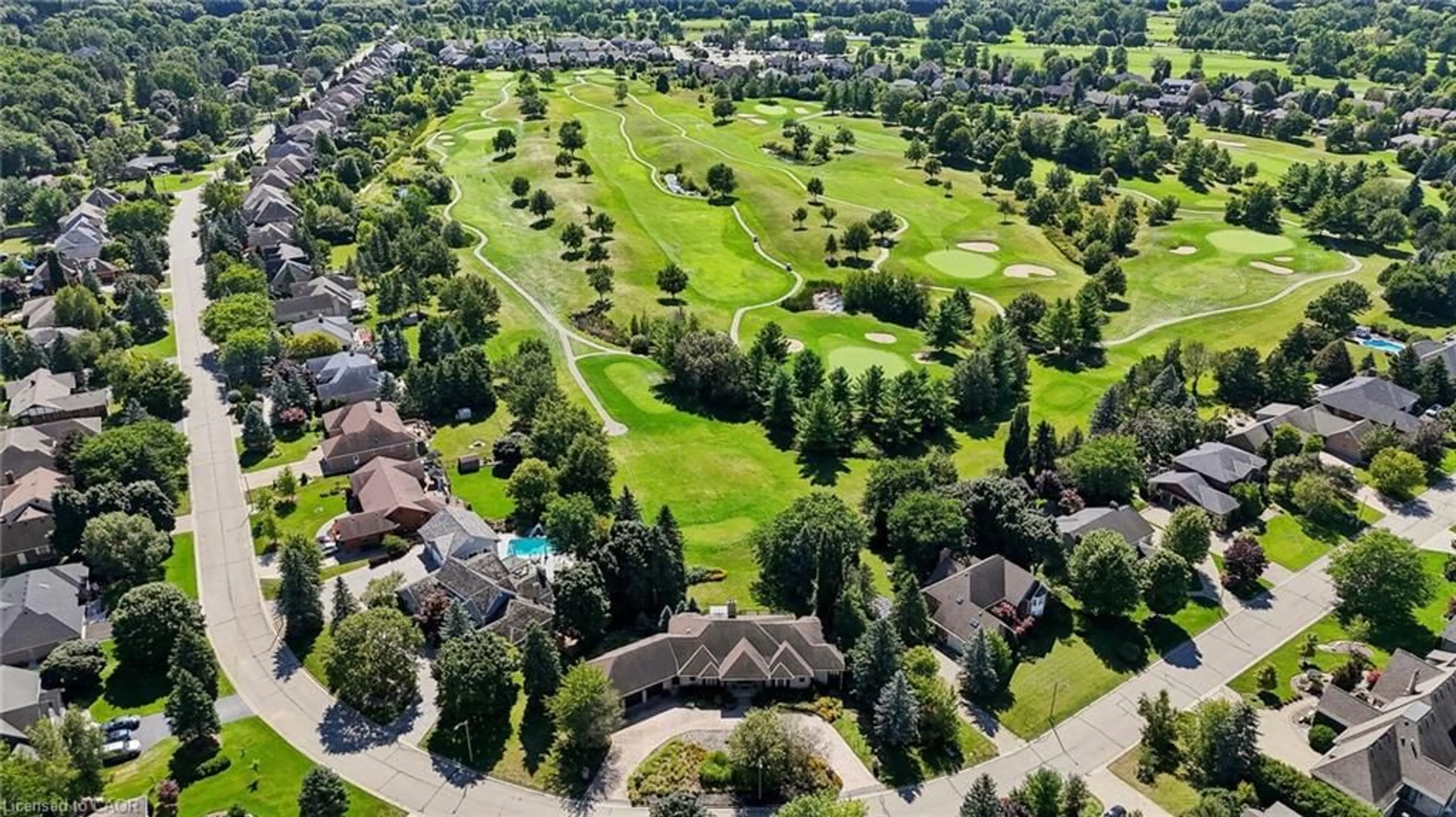 A pic from outside/outdoor area/front of a property/back of a property/a pic from drone, street for 231 Golf Course Rd, Conestogo Ontario N0B 1N0