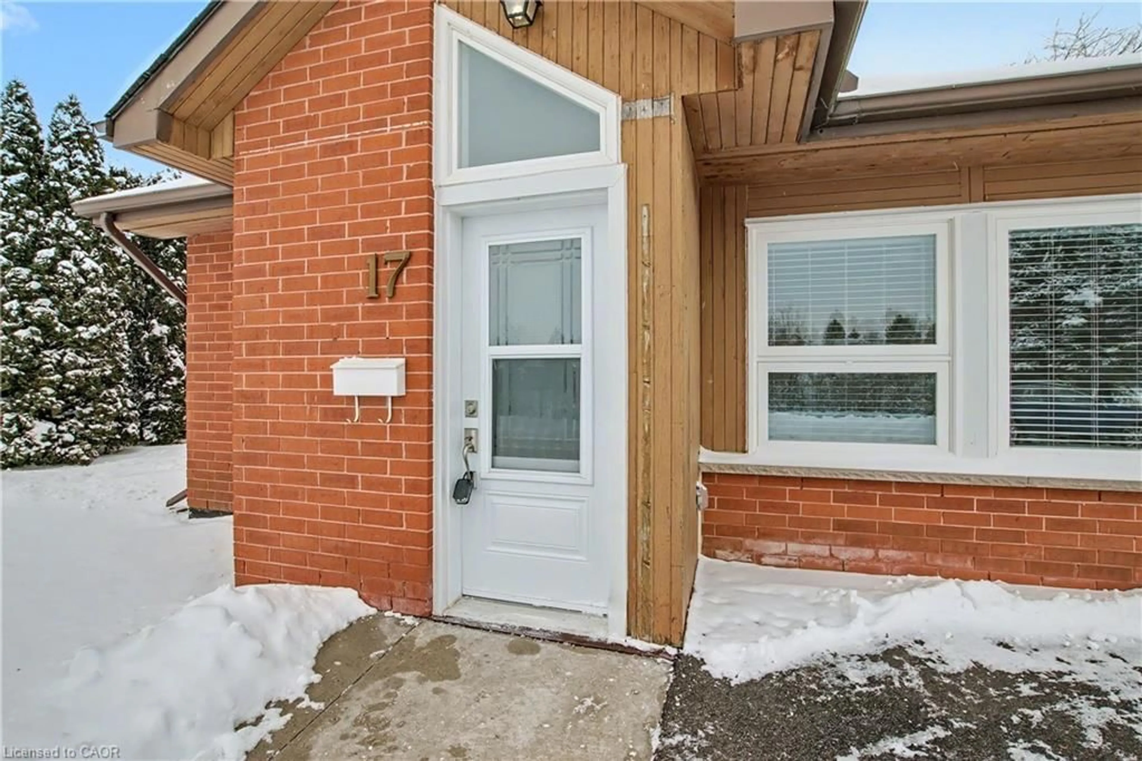 Unknown for 17 Monsignor Henkey Terr, Hamilton Ontario L9B 2M2