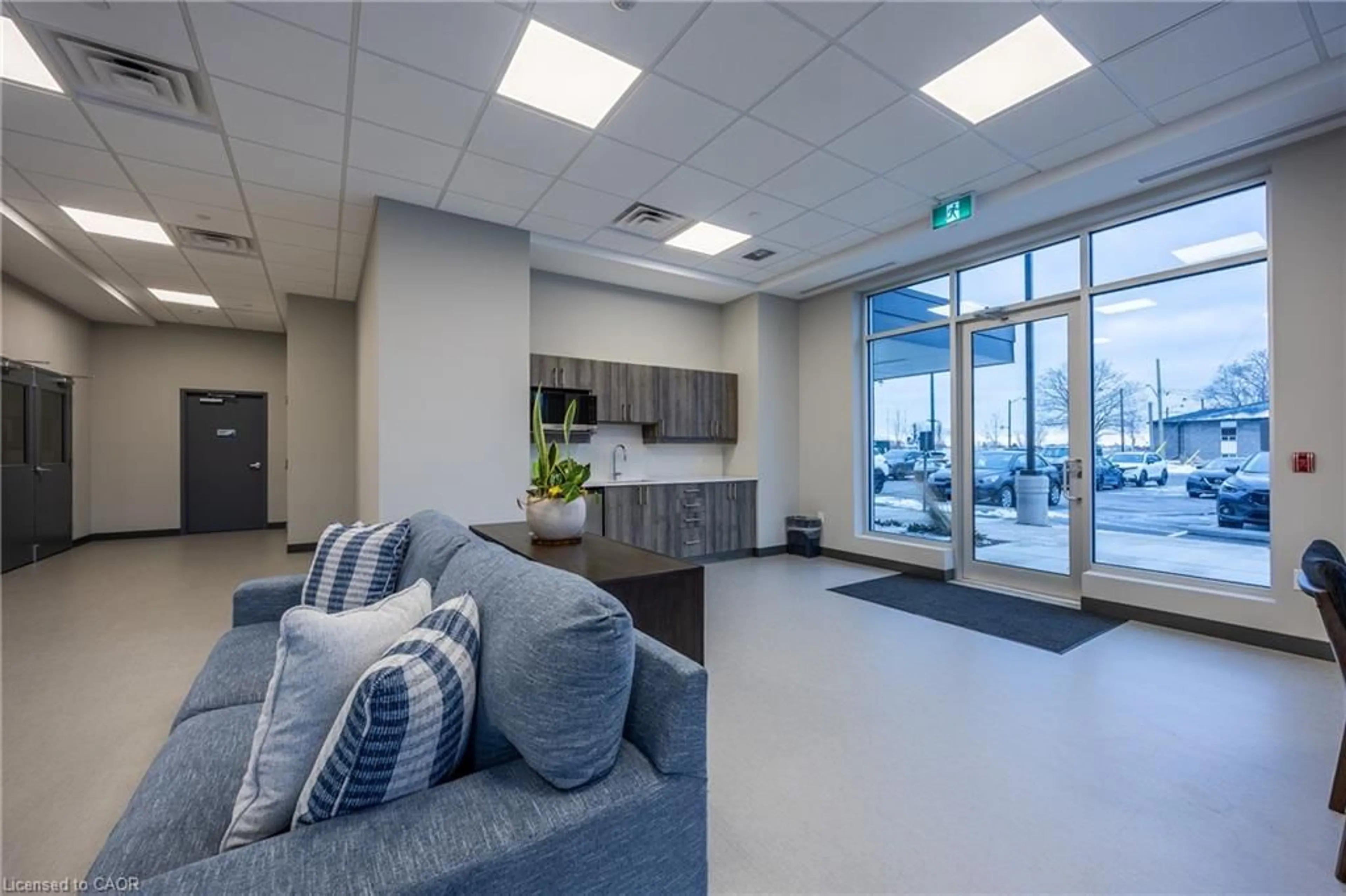 Unknown for 118 West St #201, Port Colborne Ontario L3K 4E6