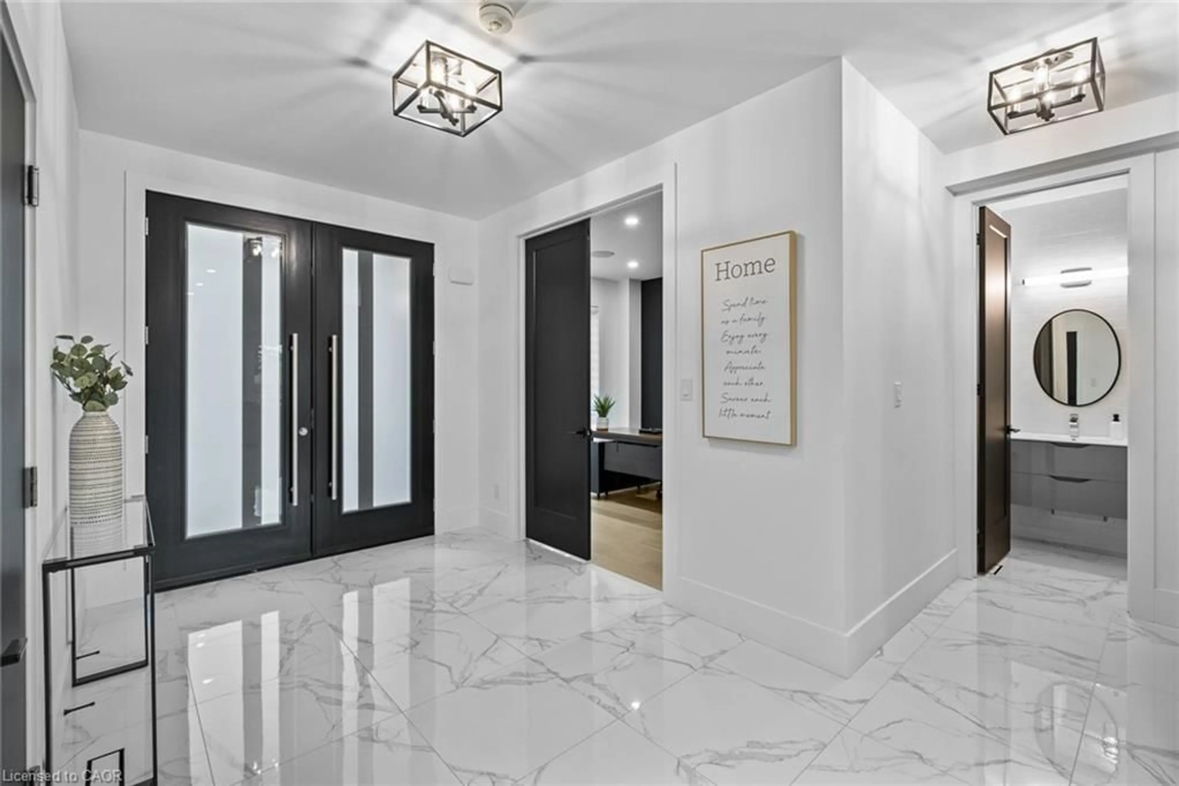 Indoor entryway for 1207 Queen St, New Dundee Ontario N0B 2E0