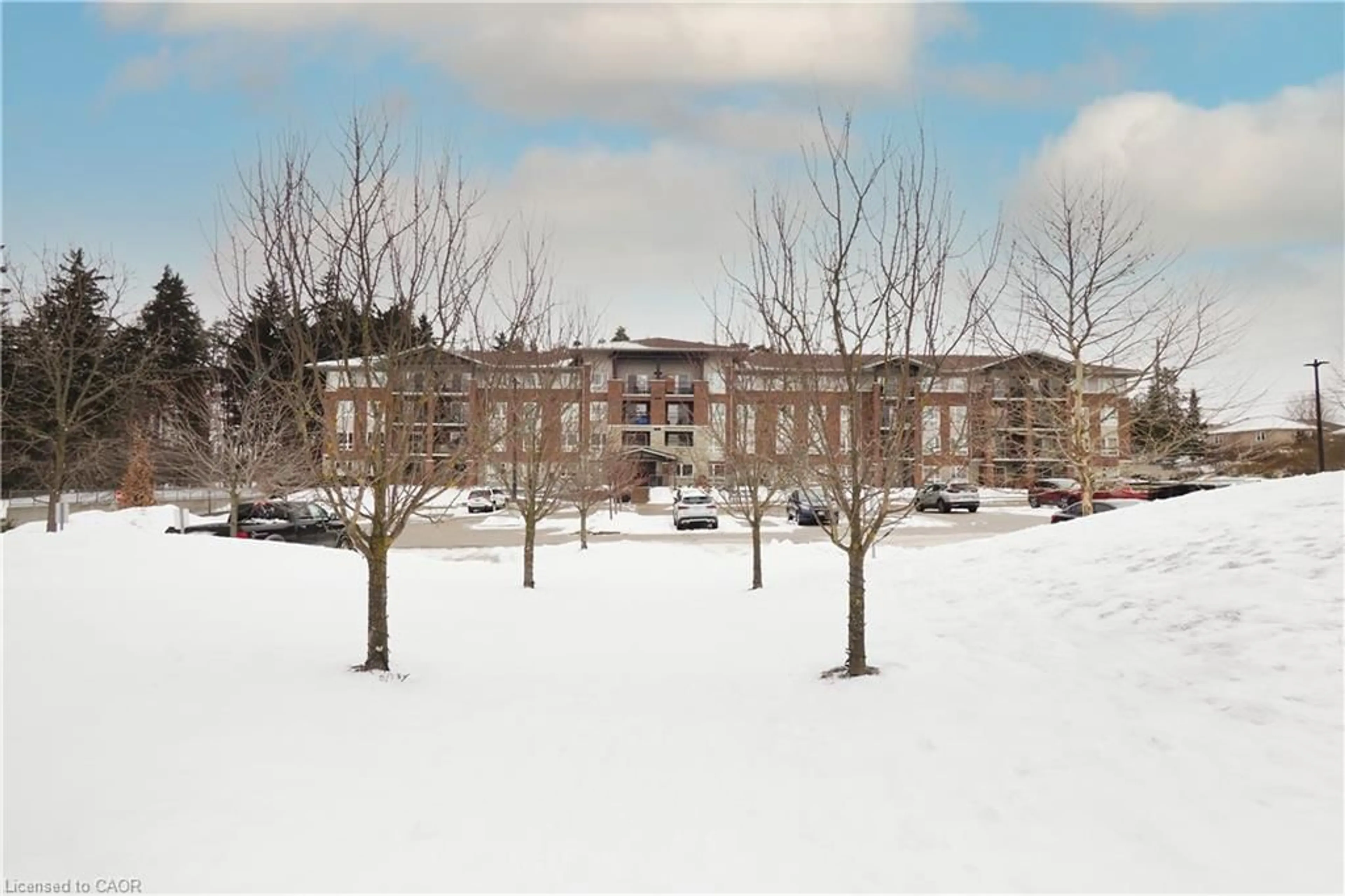 Unknown for 645 St. David St #412, Fergus Ontario N1M 0A9