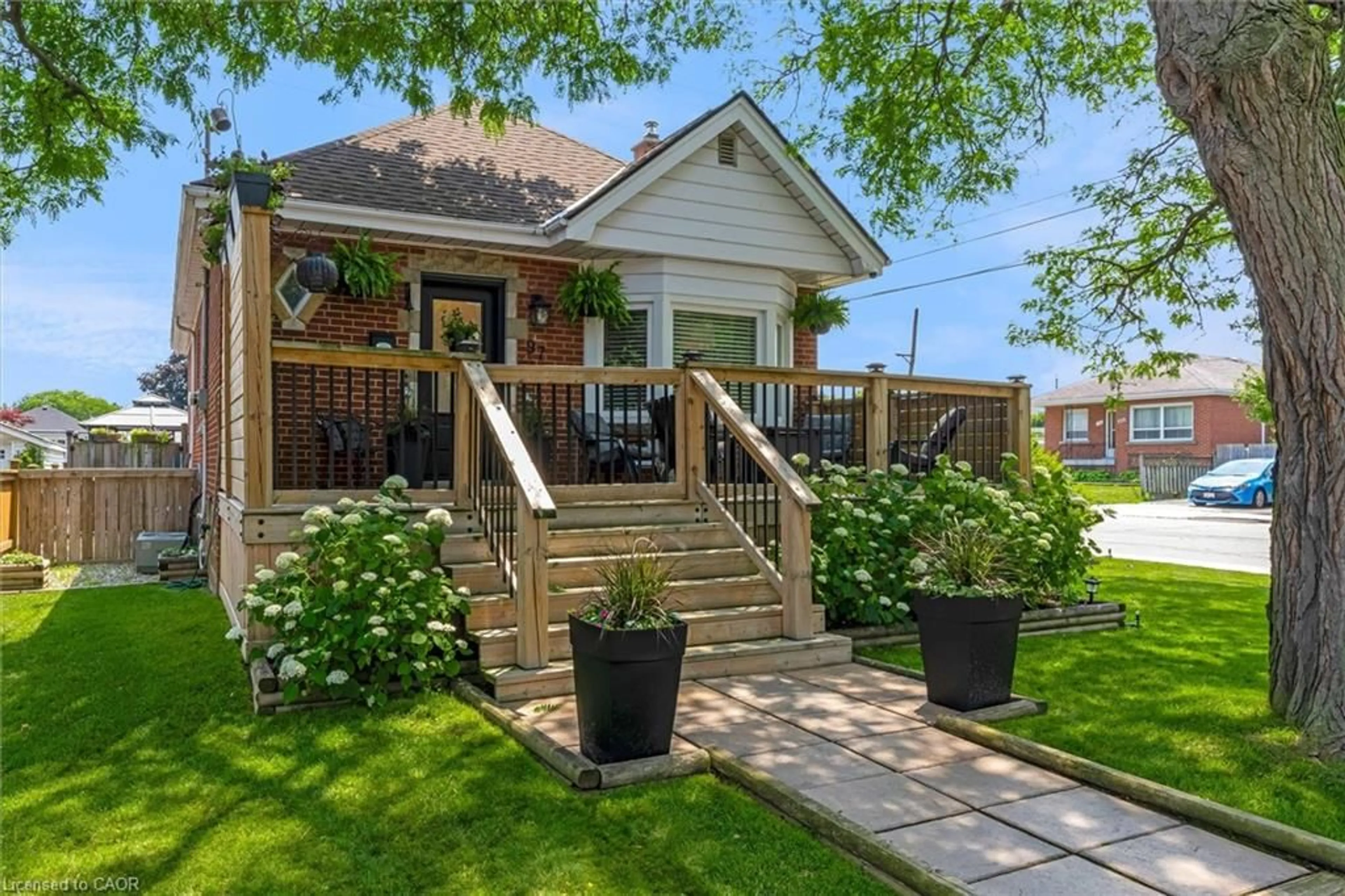 Patio, street for 97 Bell Ave, Hamilton Ontario L8K 3E2