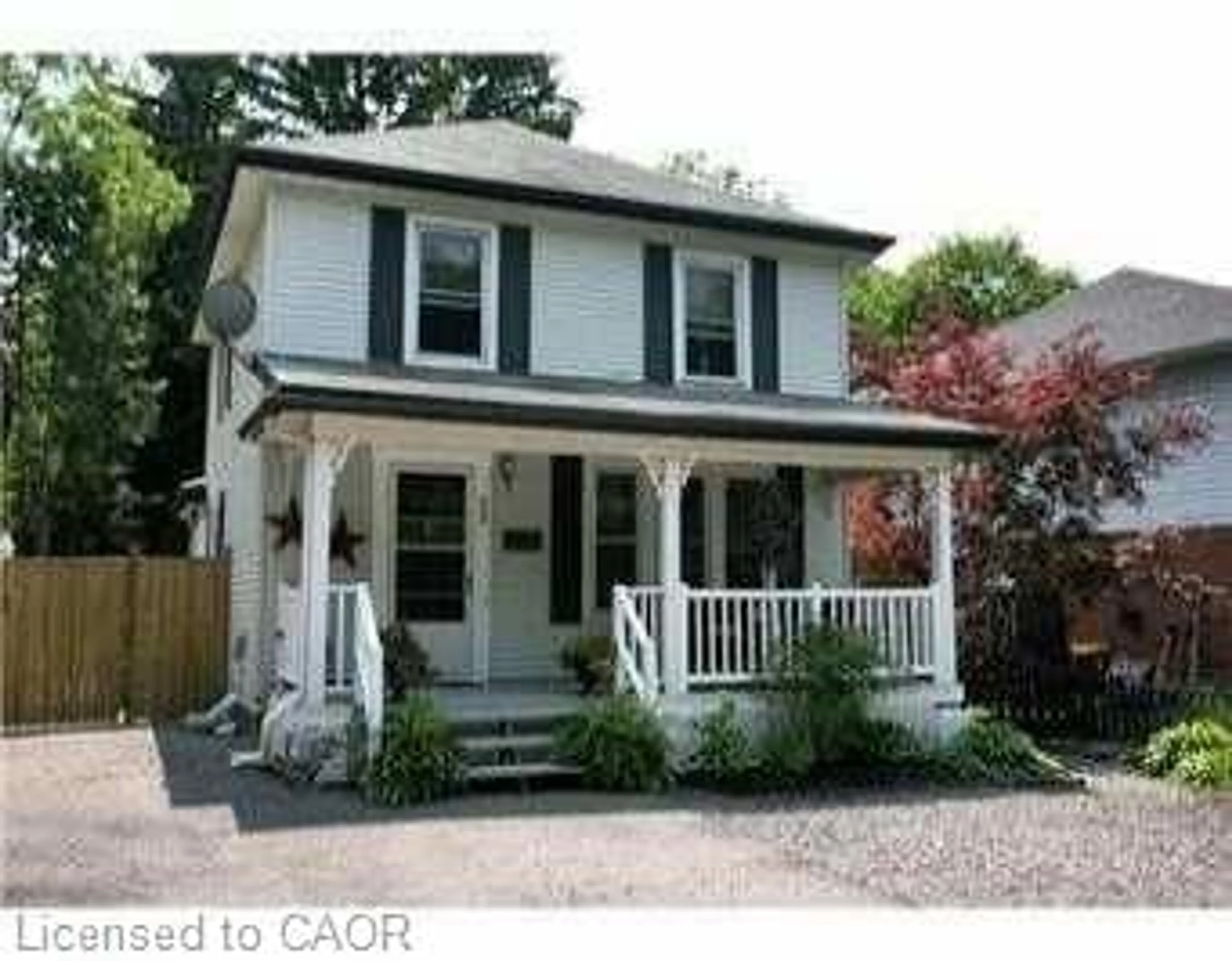 Home with vinyl exterior material, street for 32 Rousseaux St, Ancaster Ontario L9G 2W5