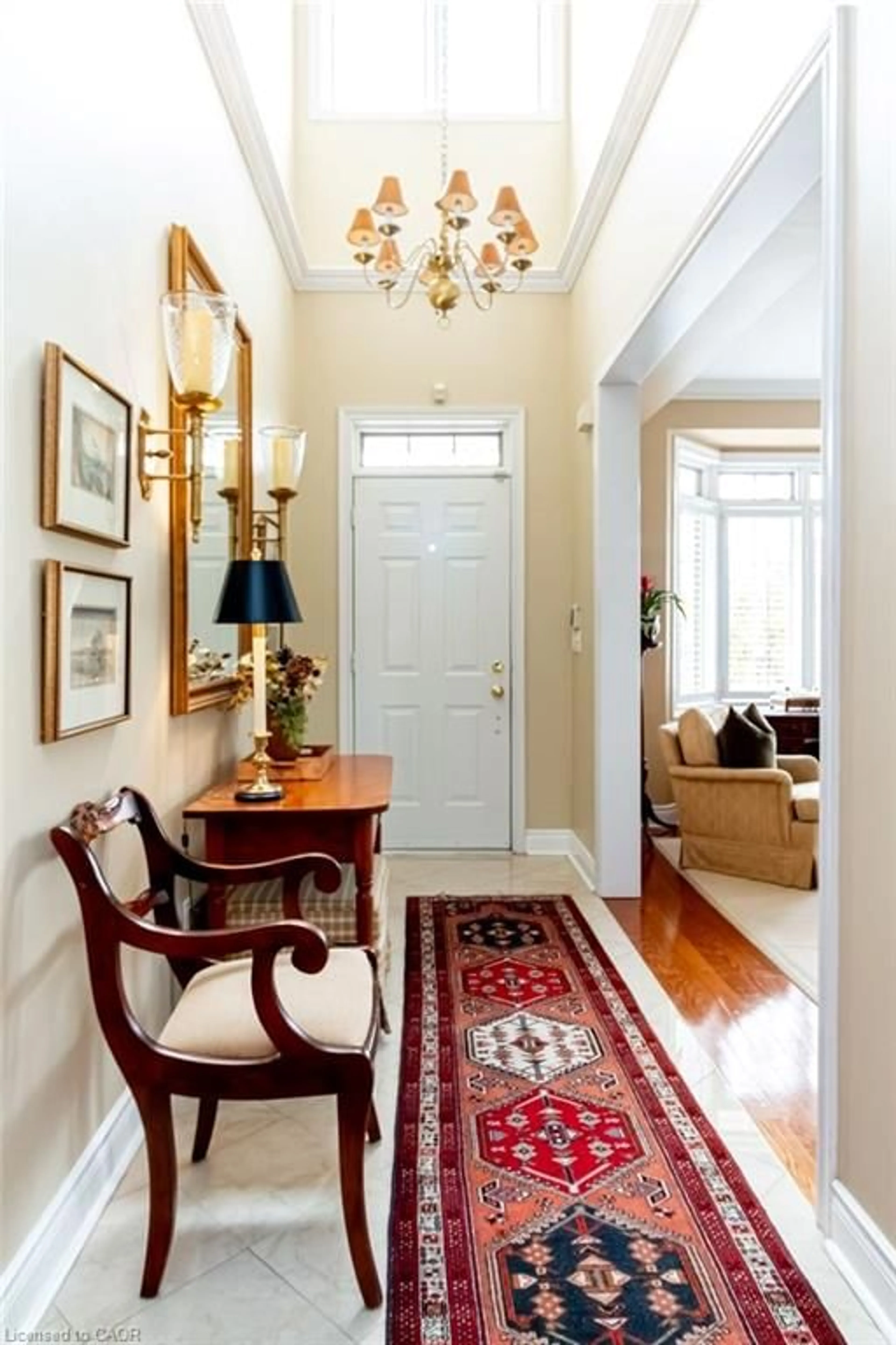 Indoor entryway for 71 Sulphur Springs Rd #5, Ancaster Ontario L9G 5C1