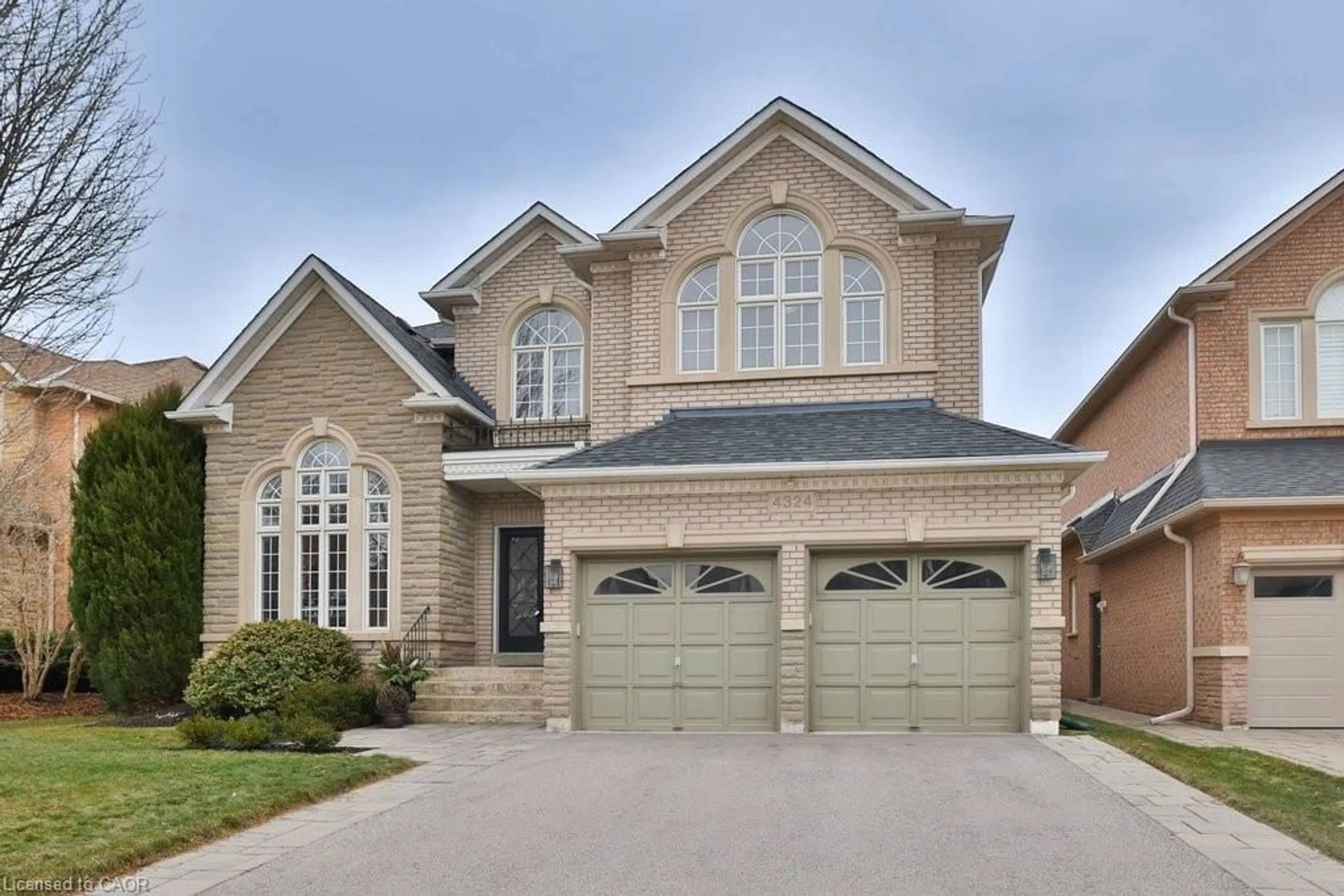 Home with brick exterior material, street for 4324 Rosemead Crt, Burlington Ontario L7M 4R1