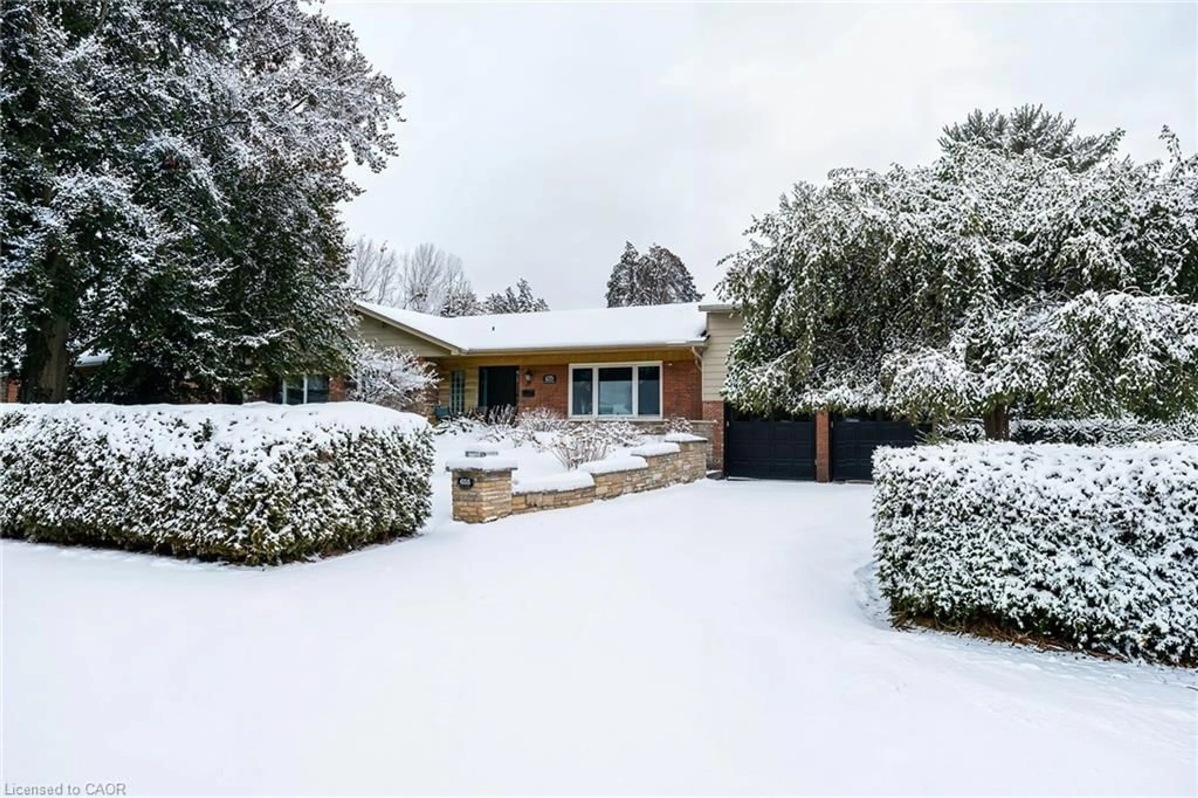 Unknown for 655 Gayne Blvd, Burlington Ontario L7T 3V8