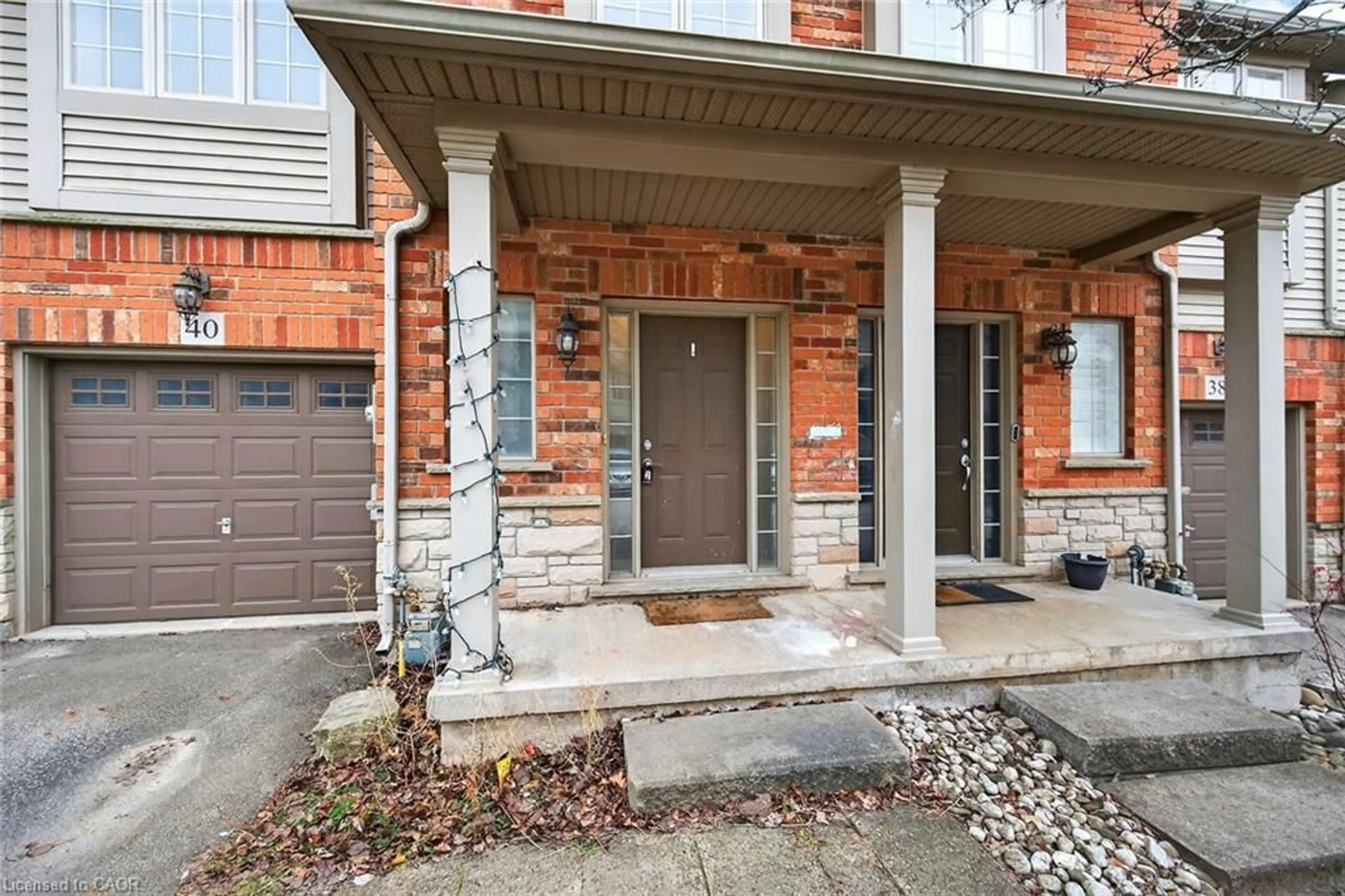 Home with brick exterior material, street for 40 Myers Lane, Ancaster Ontario L9G 1A5