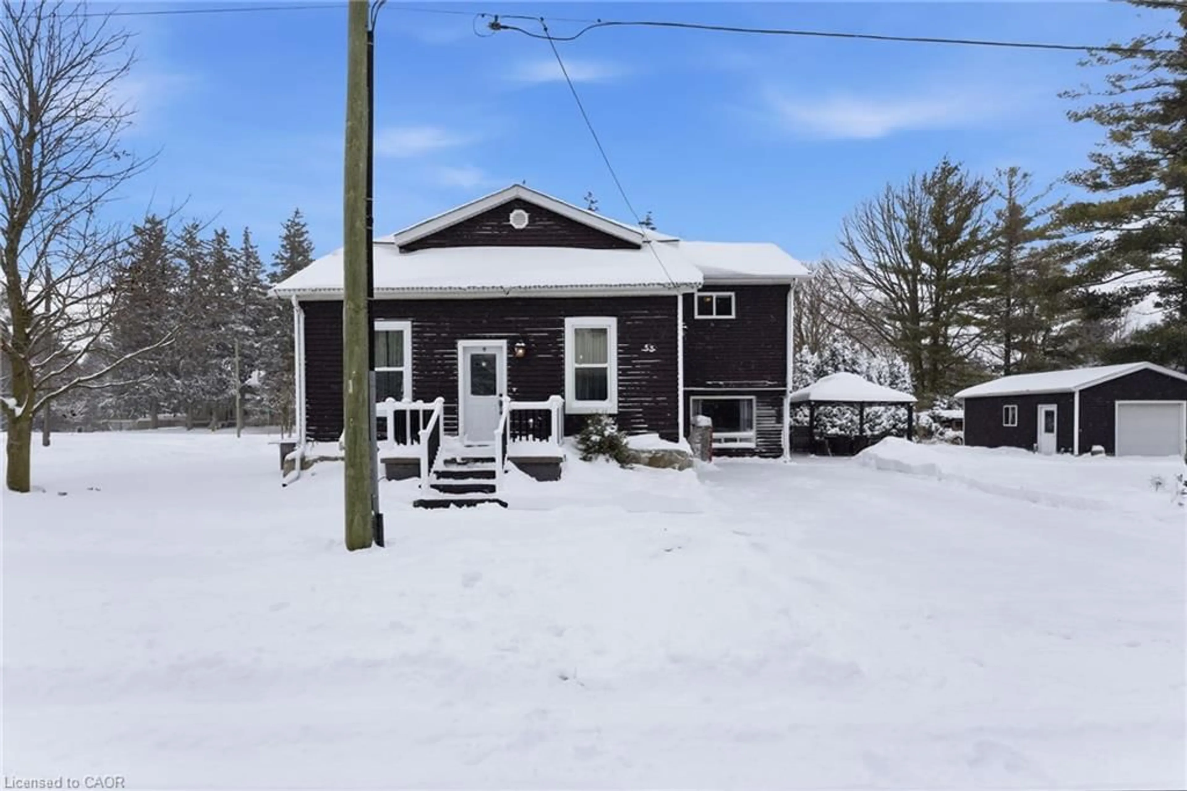 A pic from outside/outdoor area/front of a property/back of a property/a pic from drone, street for 55 Samuel St, Plattsville Ontario N0J 1S0