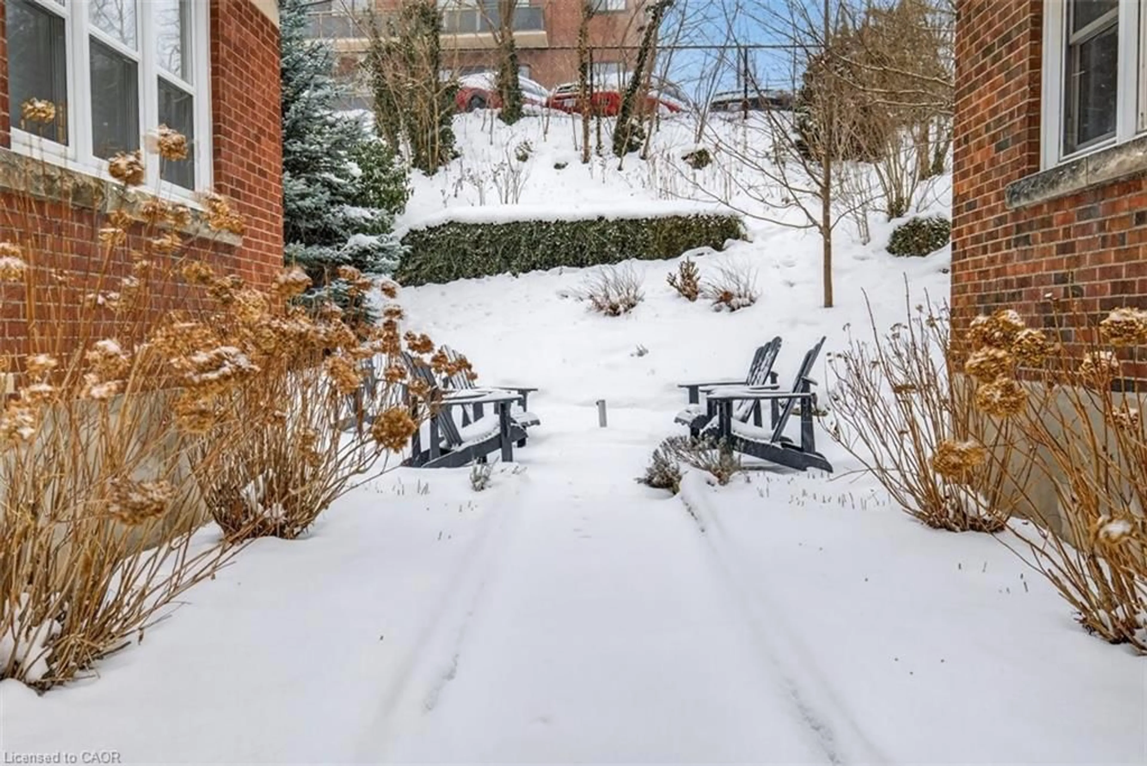 Patio, street for 285 Bold St #11, Hamilton Ontario L8P 1V9