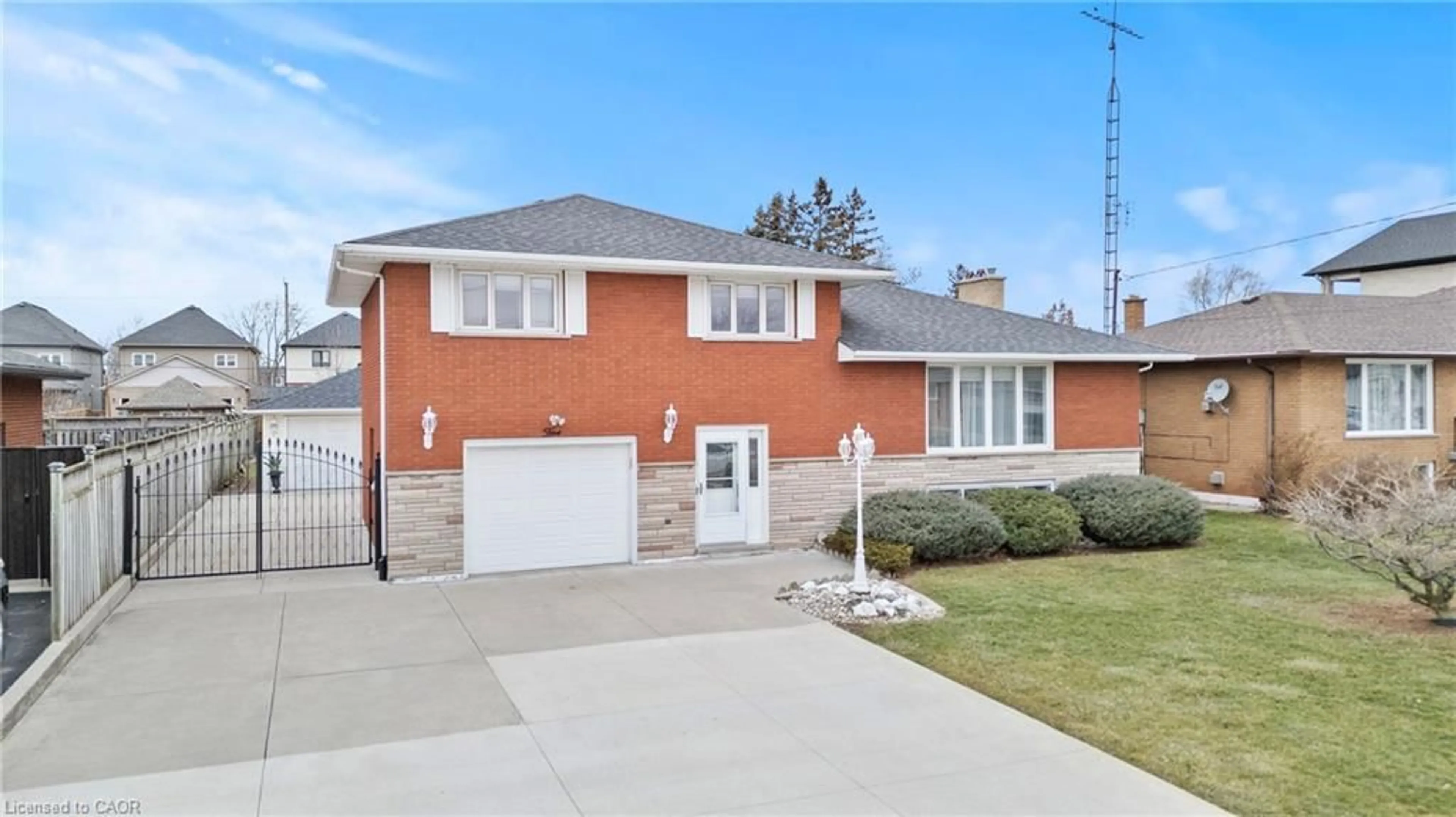 Home with brick exterior material, street for 5 Hewitson Rd, Stoney Creek Ontario L8E 2T3