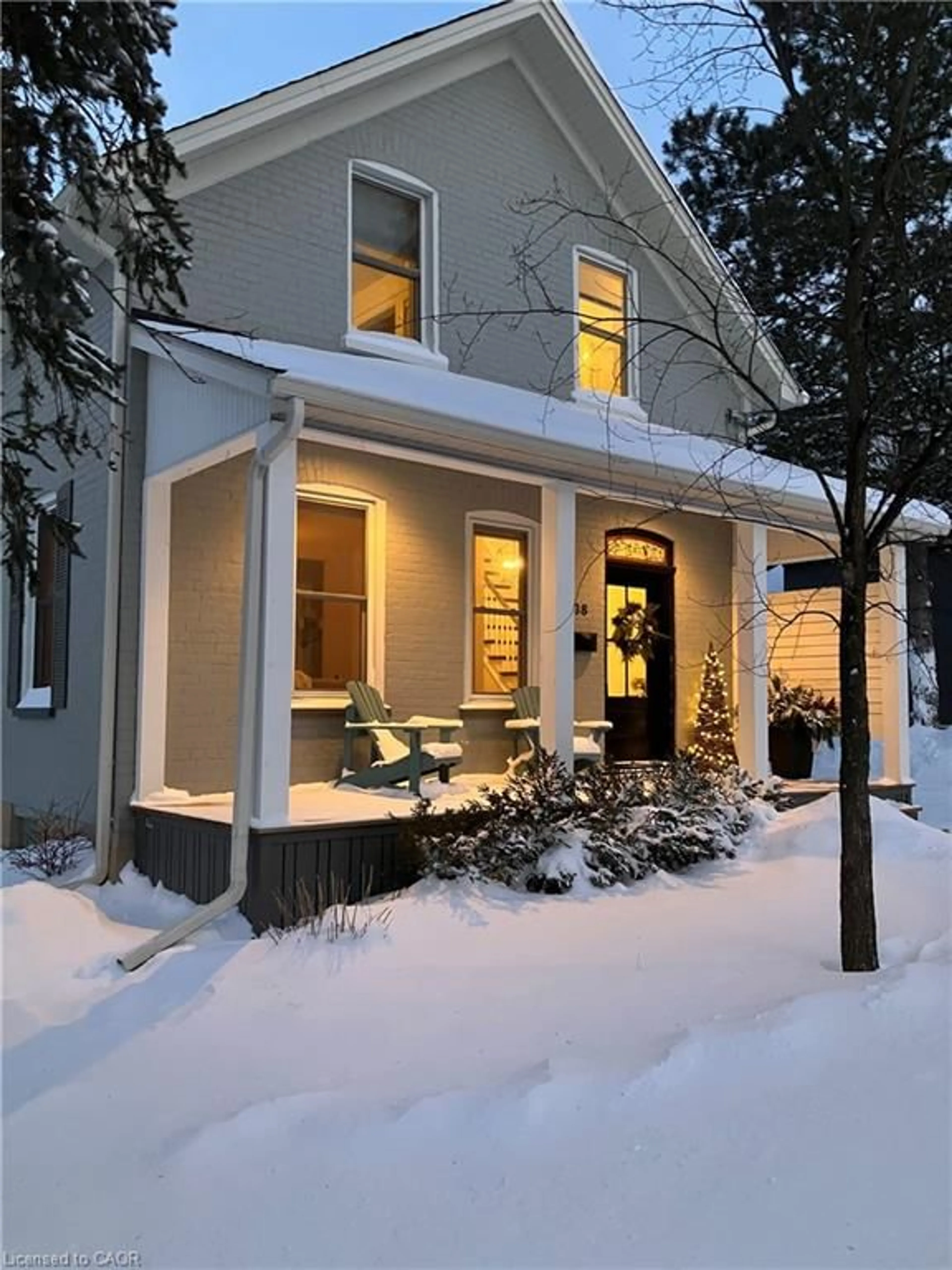 Unknown for 38 Euclid Ave, Waterloo Ontario N2L 1Z3