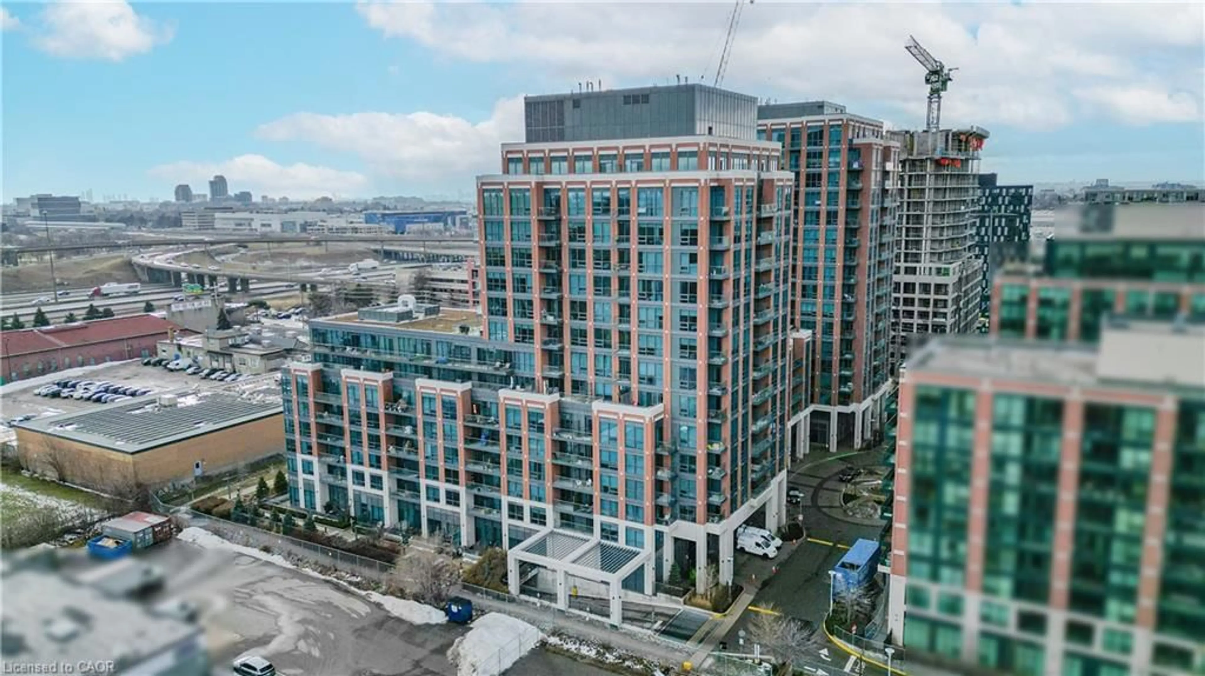 A pic from outside/outdoor area/front of a property/back of a property/a pic from drone, city buildings view from balcony for 31 Tippett Rd #821, Toronto Ontario M3H 0C8