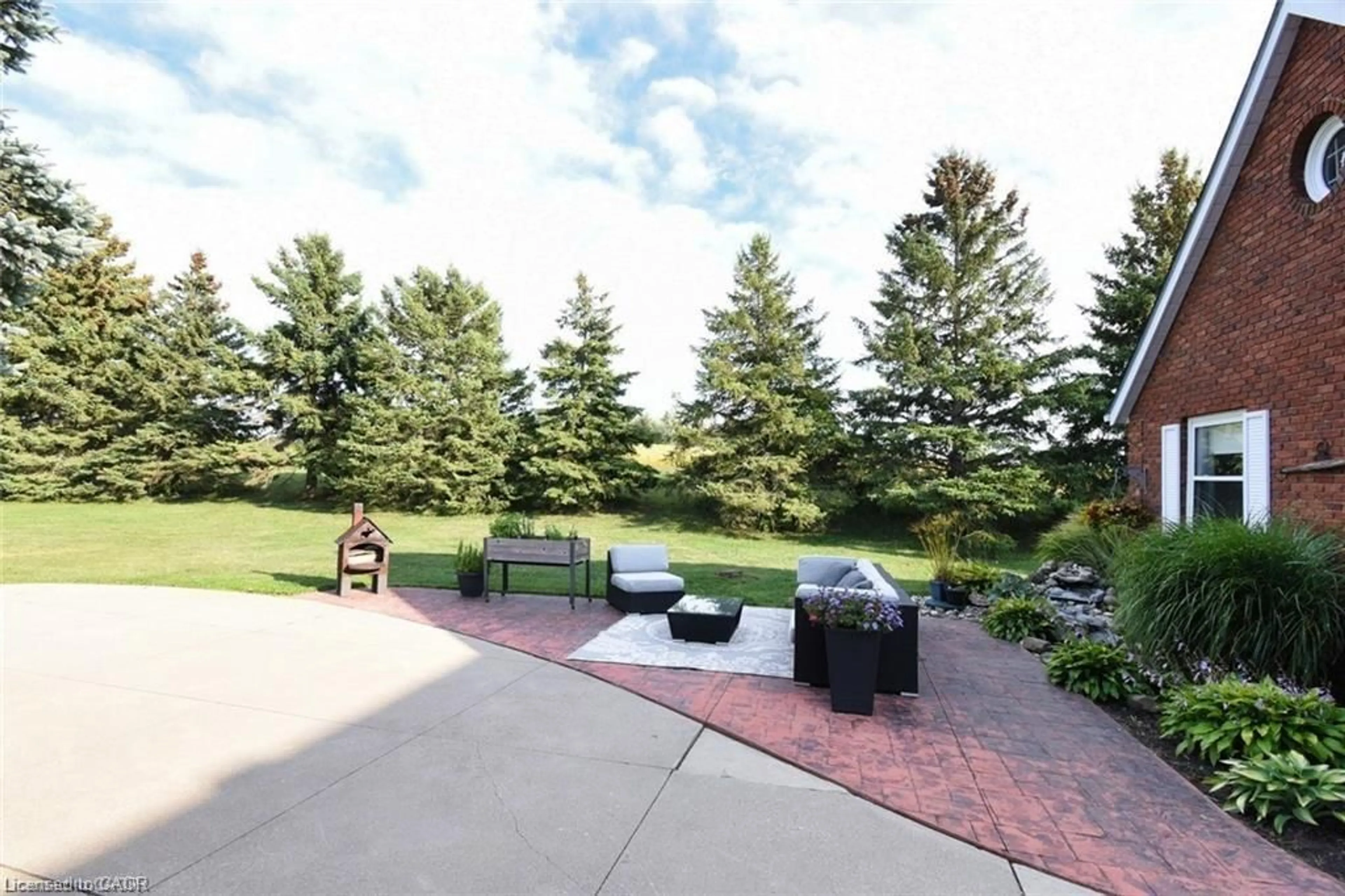 Patio, water/lake/river/ocean view for 1284 Highway 54, Caledonia Ontario N3W 1V9