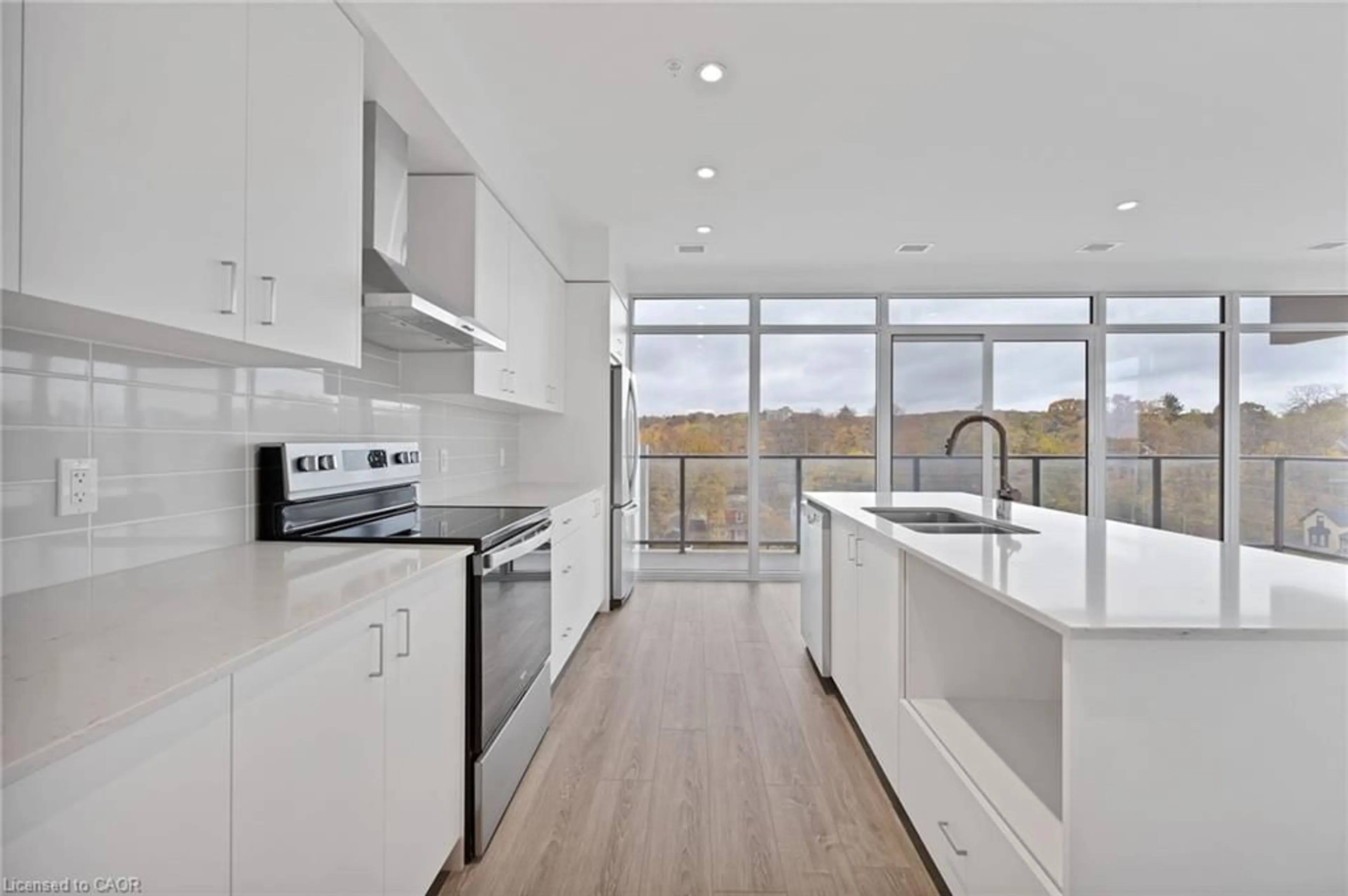 Open concept kitchen, unknown for 50 Grand Ave #901, Cambridge Ontario N1S 0C2