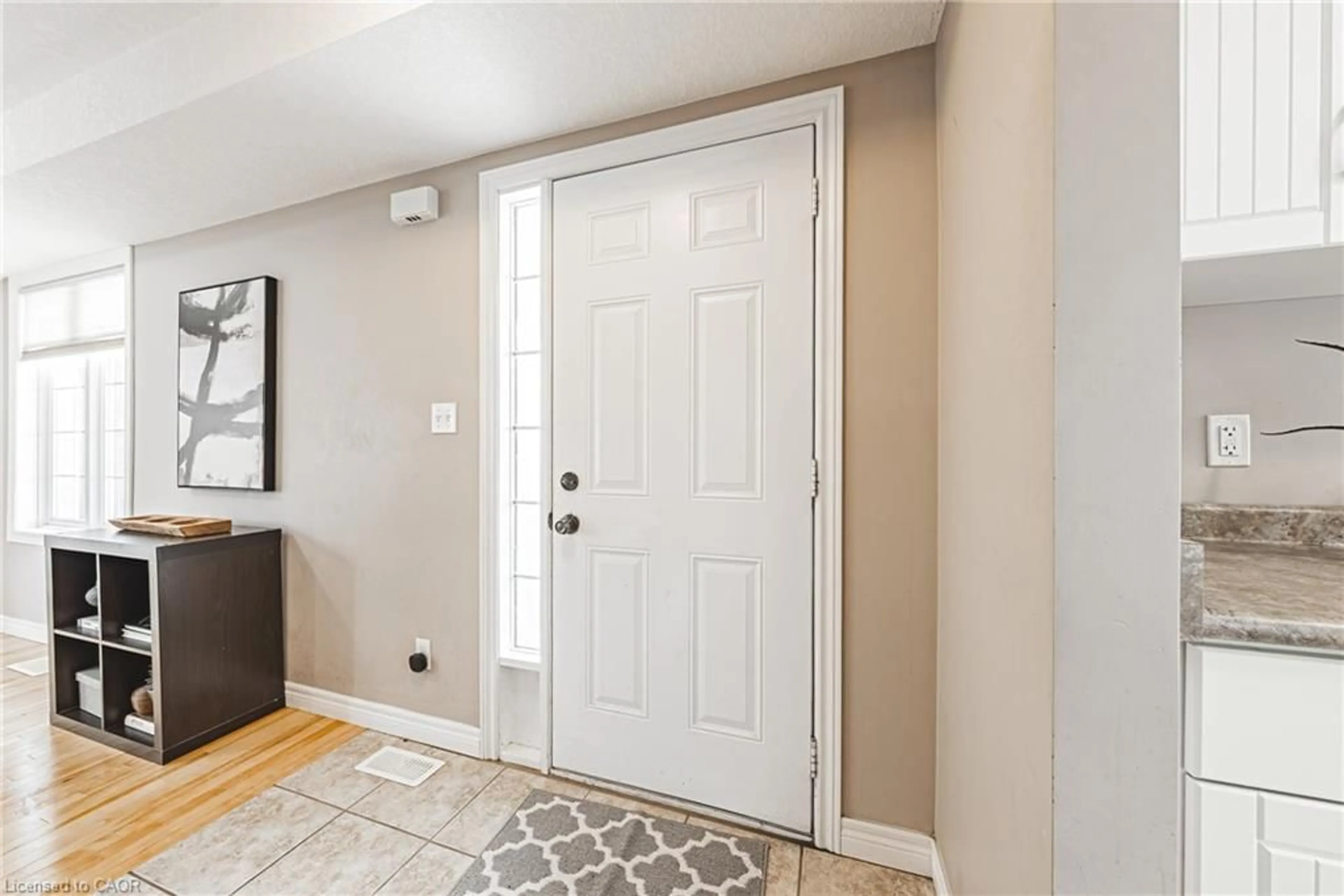 Indoor entryway for 361 Arkell Rd #1, Guelph Ontario N1L 1E5