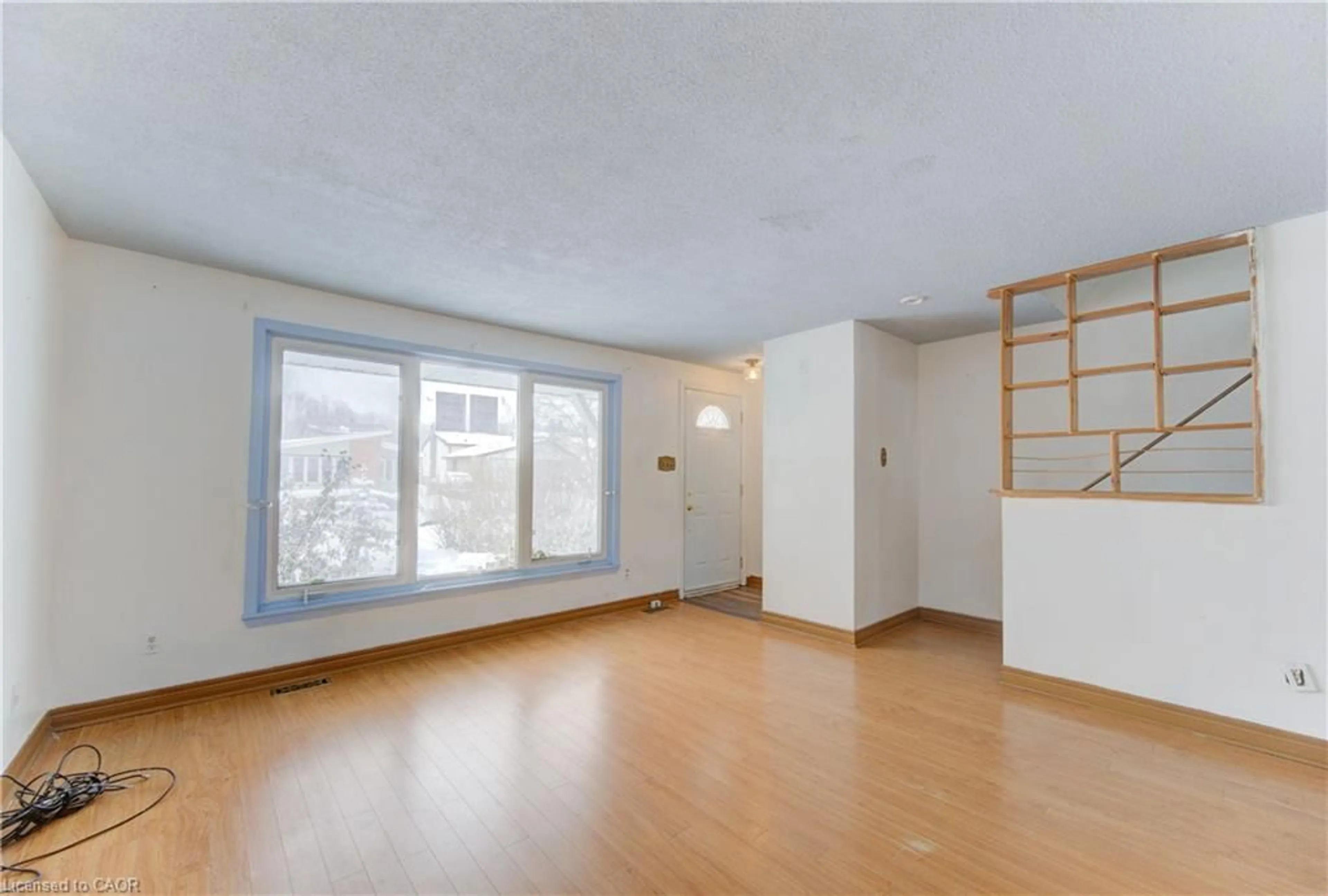 A pic of a room for 52 Monteagle Cres, Kitchener Ontario N2N 1N1