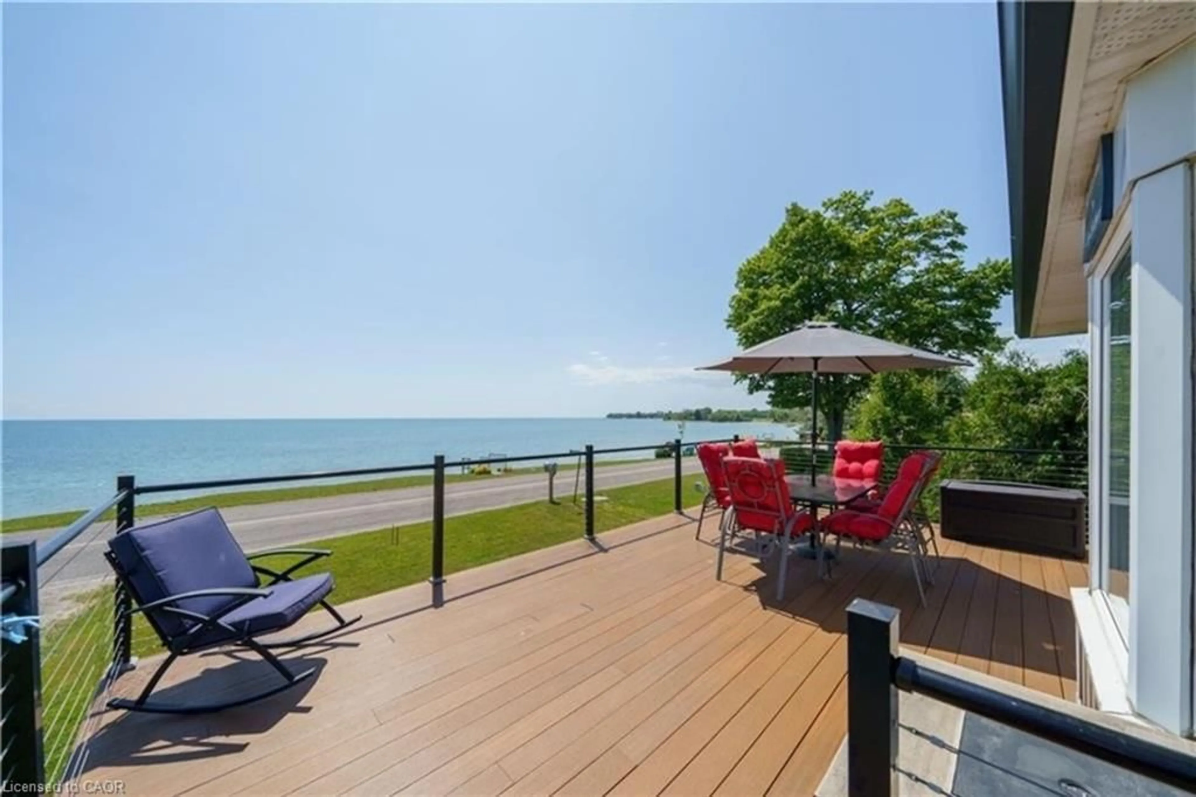 Patio, water/lake/river/ocean view for 751 Lakeshore Rd, Selkirk Ontario N0A 1P0