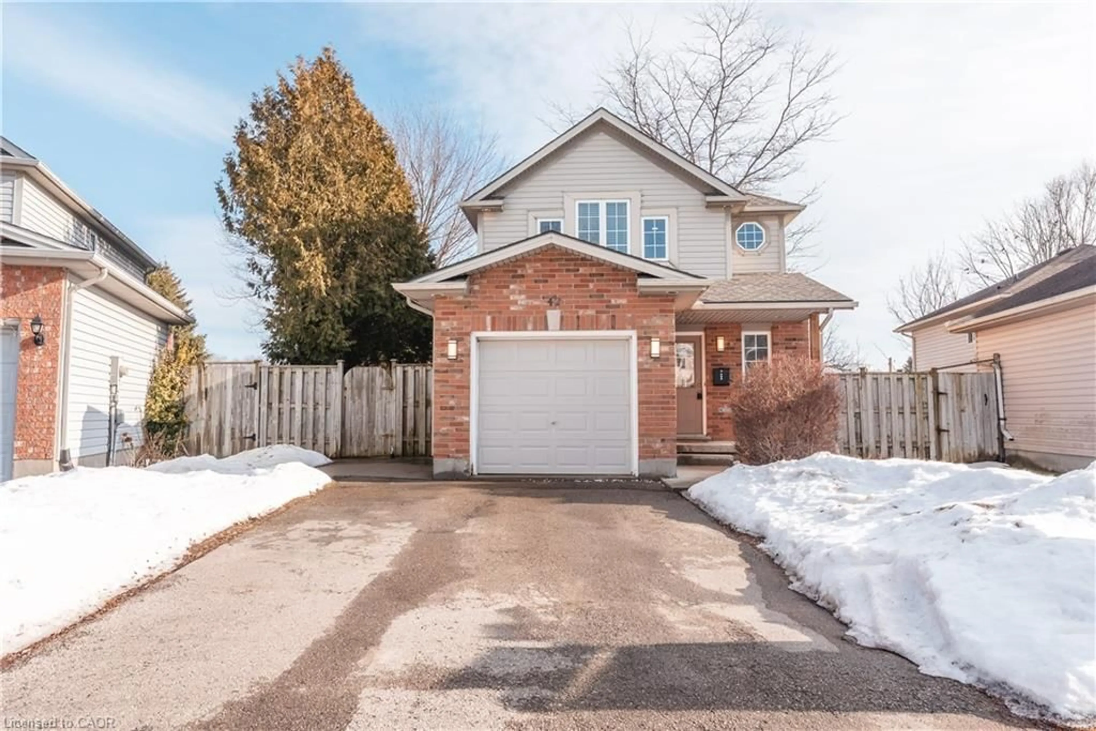 Home with brick exterior material, street for 42 Roman Cres, London Ontario N5V 4W4