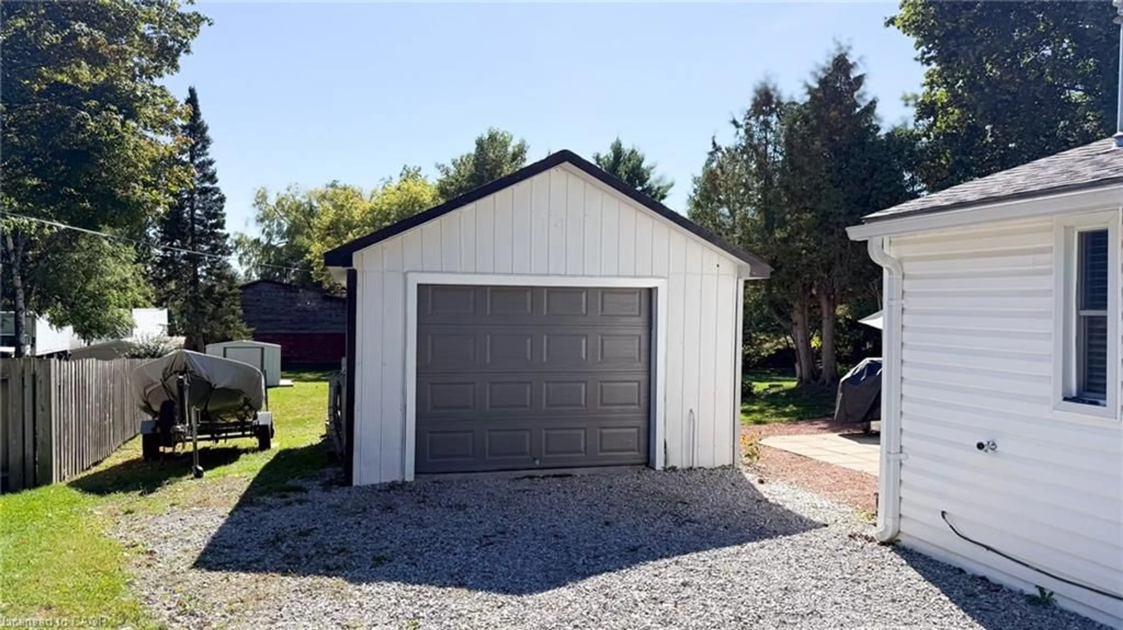 Shed for 144 College St, Waterford Ontario N0E 1Y0