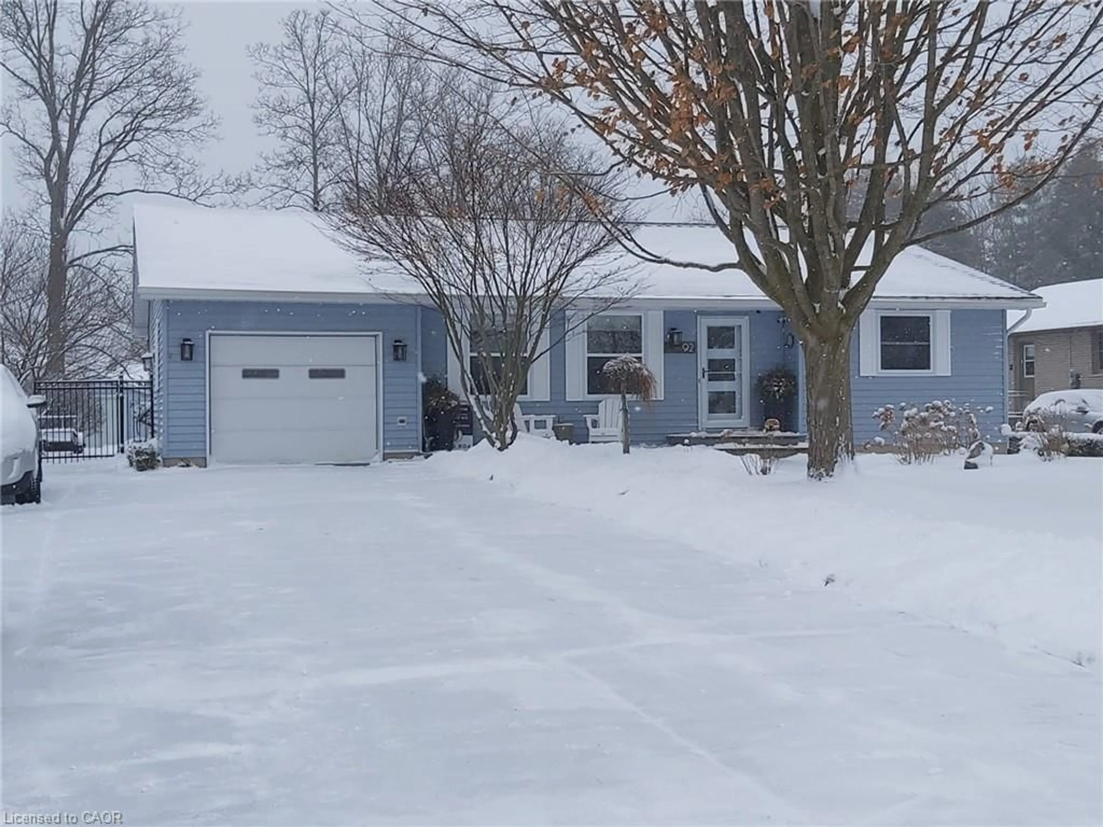 Home with vinyl exterior material, street for 92 Dover Mills Rd, Port Dover Ontario N0A 1N1