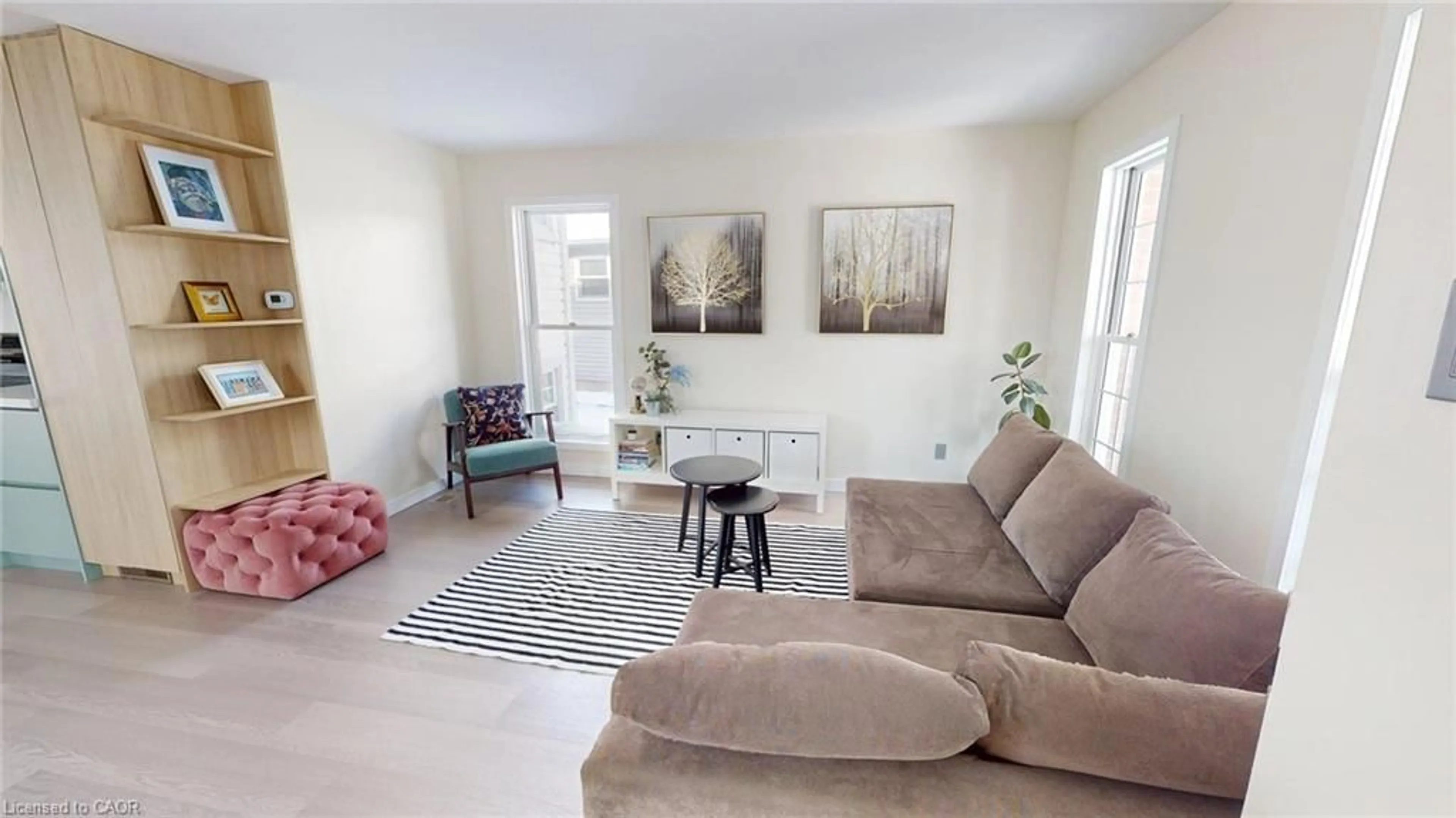 Living room with furniture, unknown for 707 Jacob Lane, Waterloo Ontario N2V 2A7