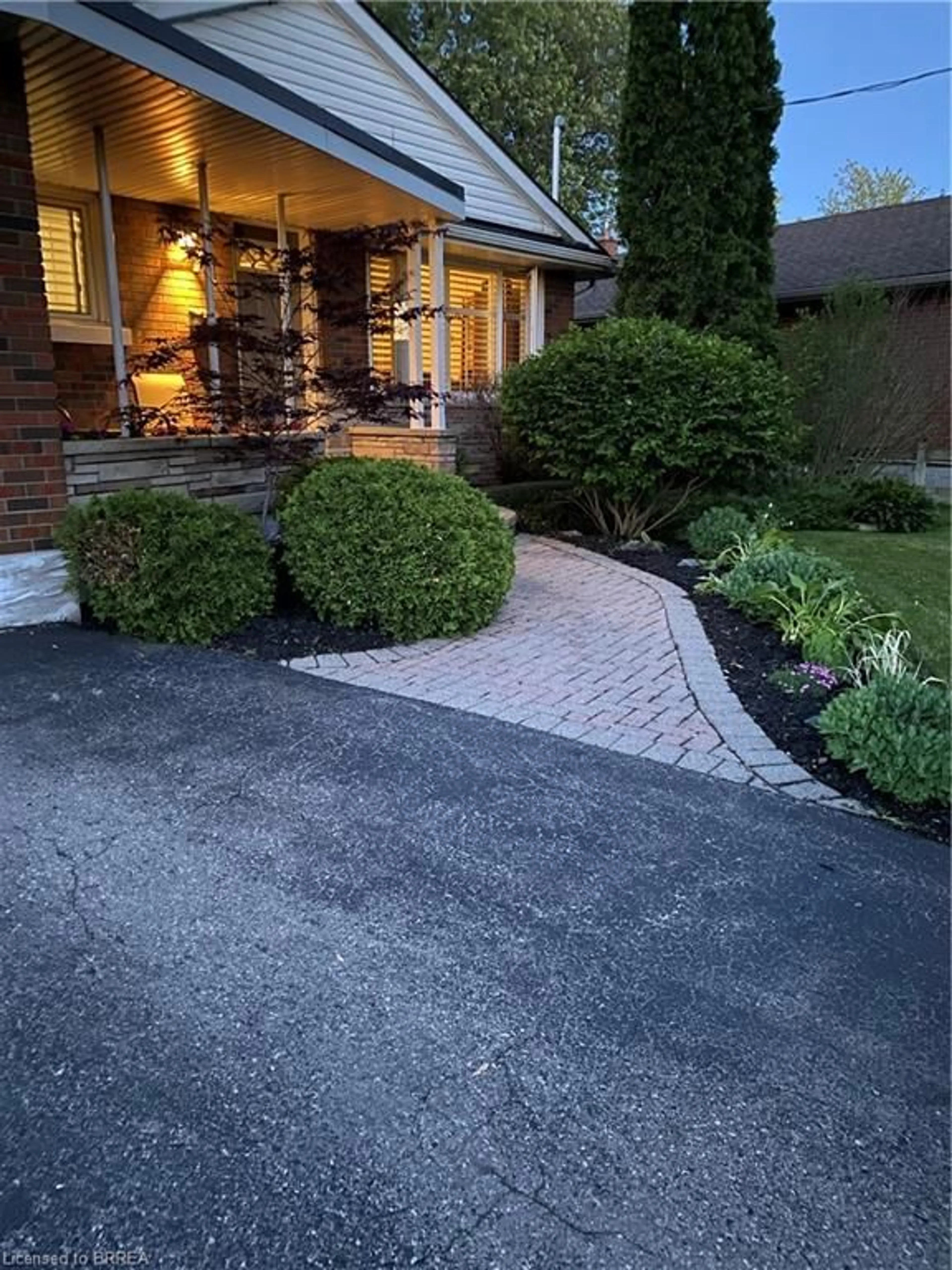 Unknown for 71 Pinecrest Dr, Kitchener Ontario N2A 2G6