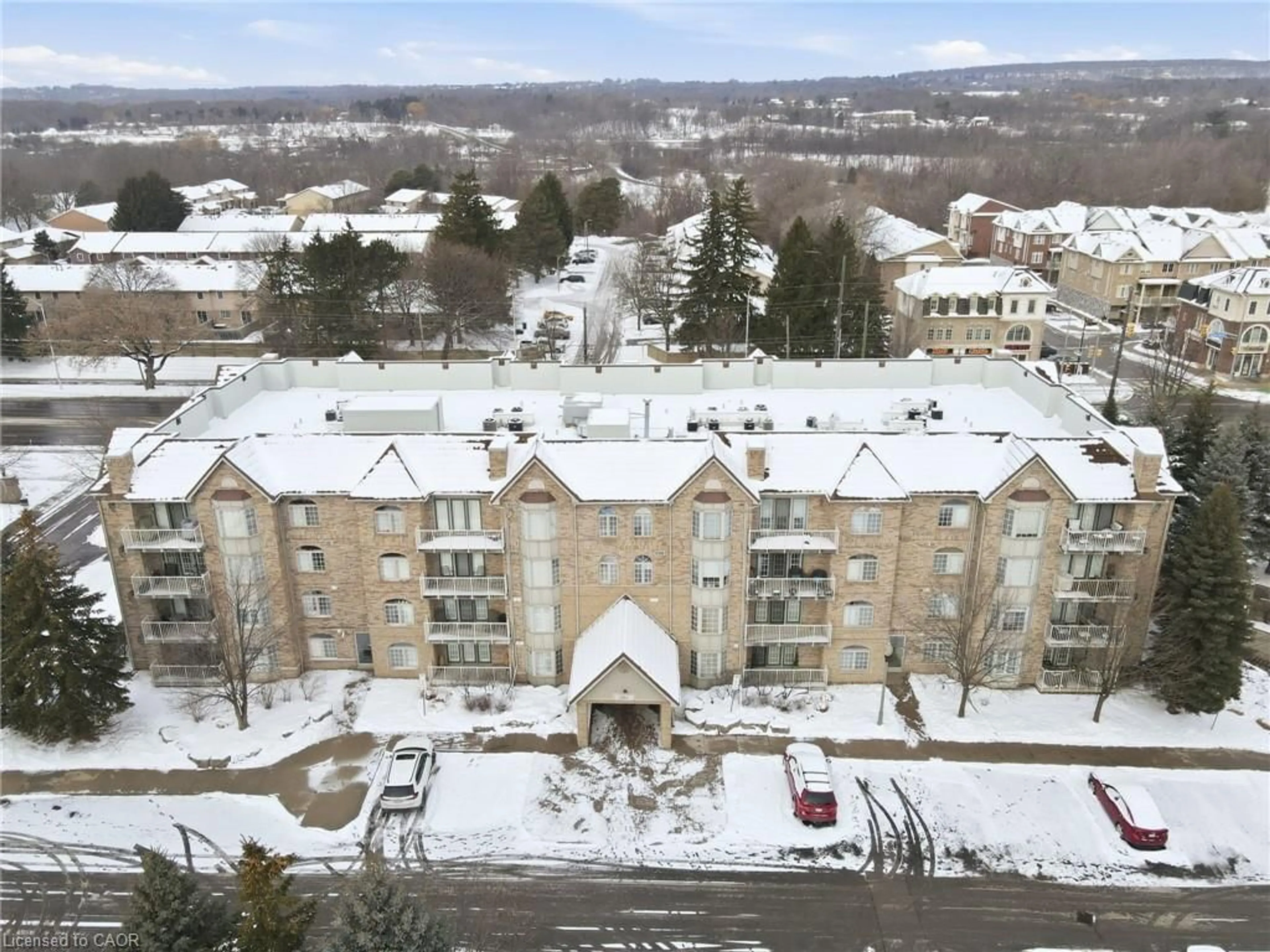 A pic from outside/outdoor area/front of a property/back of a property/a pic from drone, mountain view for 216 Plains Rd #106E, Burlington Ontario L7T 4K8