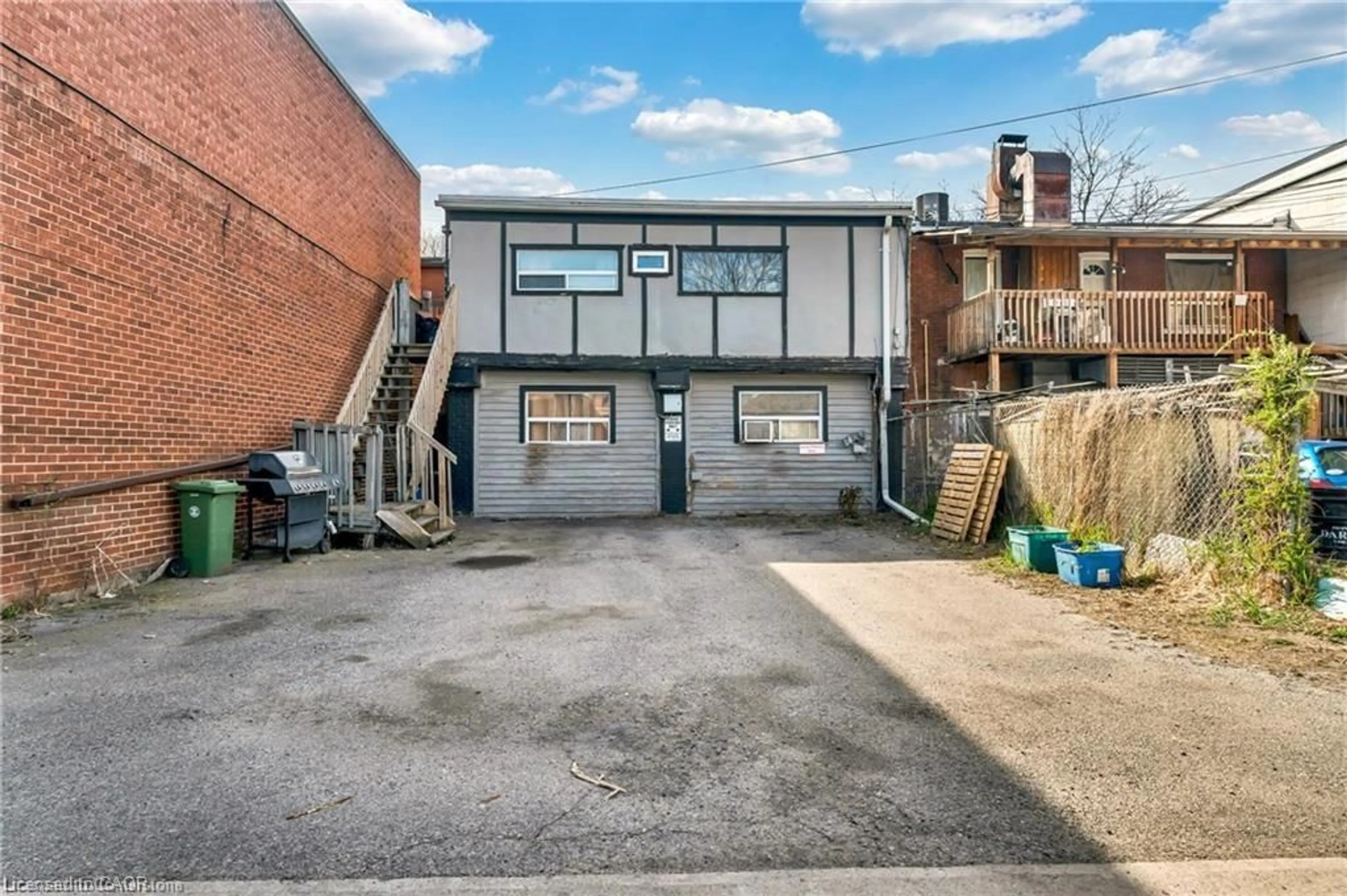 A pic from outside/outdoor area/front of a property/back of a property/a pic from drone, building for 70 Ottawa St, Hamilton Ontario L8H 3Z1