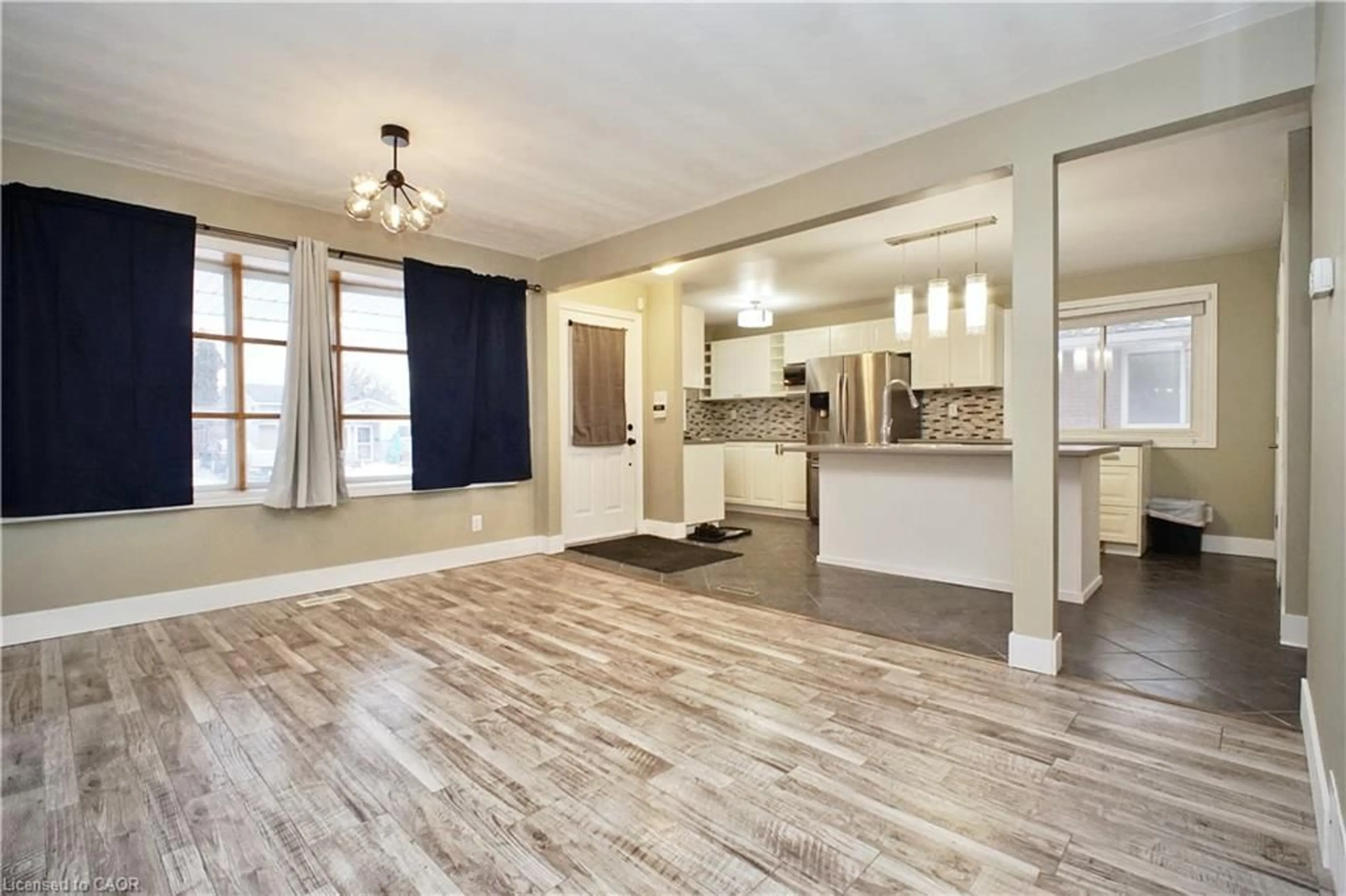 Open concept kitchen, unknown for 61 Bosworth Cres, Kitchener Ontario N2E 1Y9