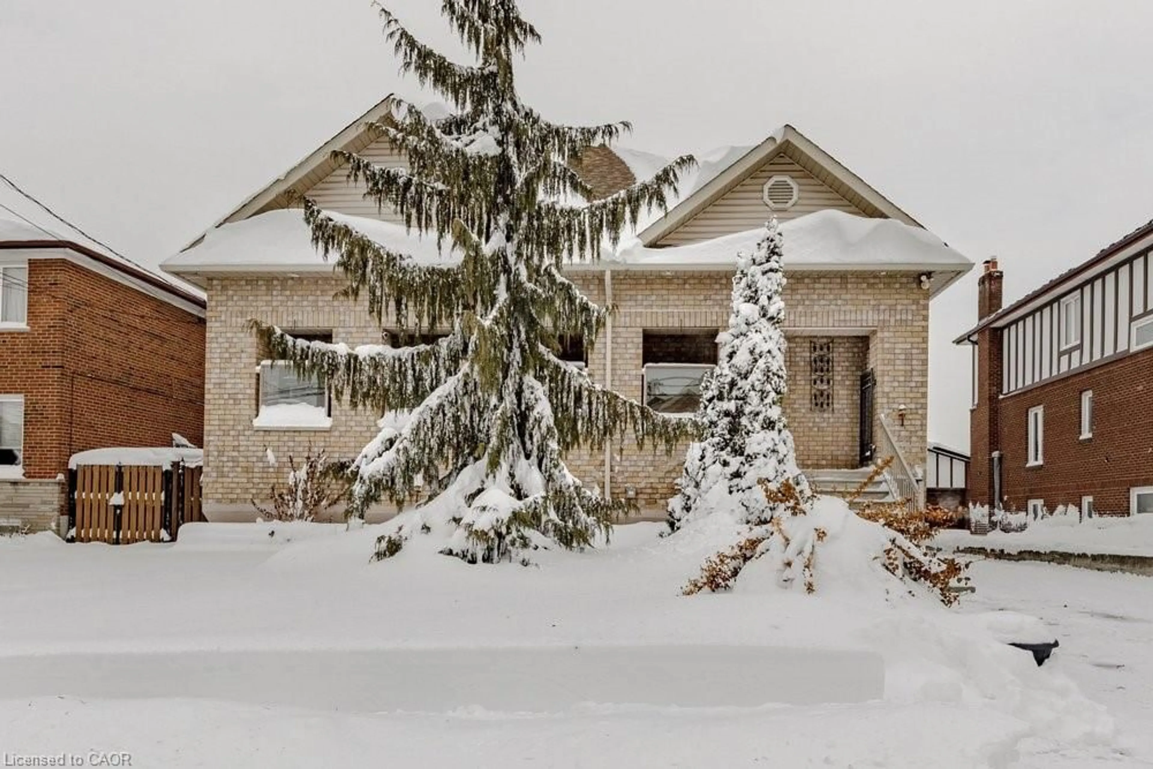 Unknown for 226 Queenslea Ave, North York Ontario M9N 2L6