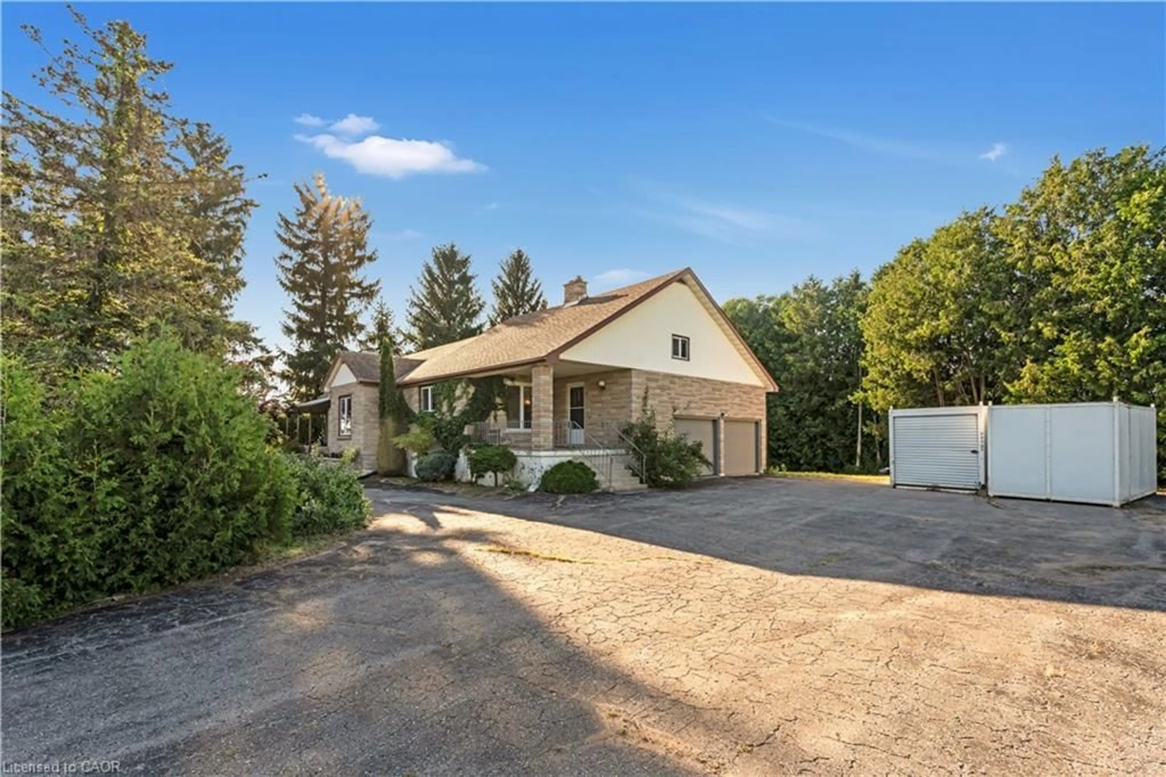 A pic from outside/outdoor area/front of a property/back of a property/a pic from drone, street for 2865 Highway 3, Norfolk Ontario N3Y 4J9