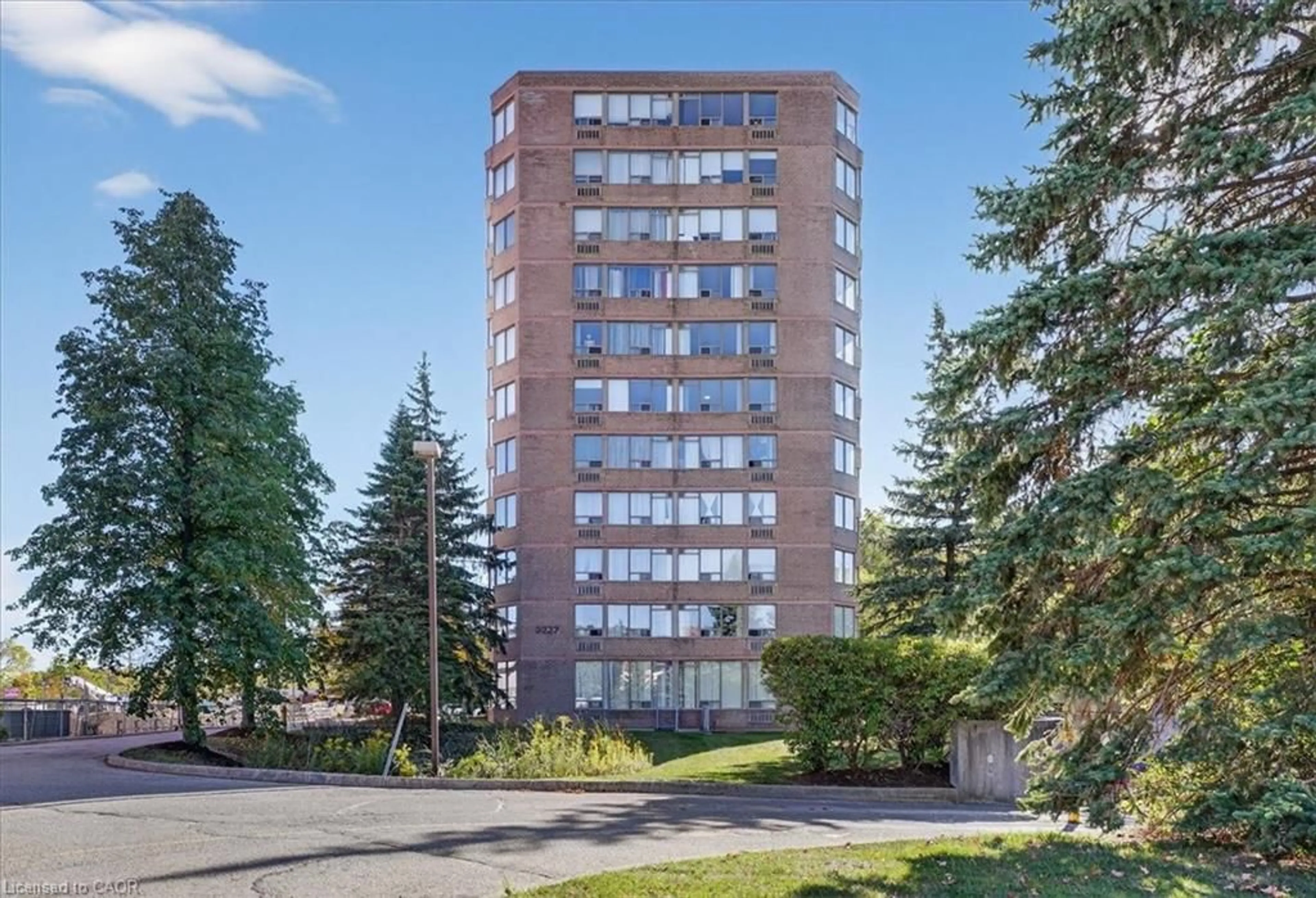 Unknown for 3227 King St #506, Kitchener Ontario N2A 3Z9