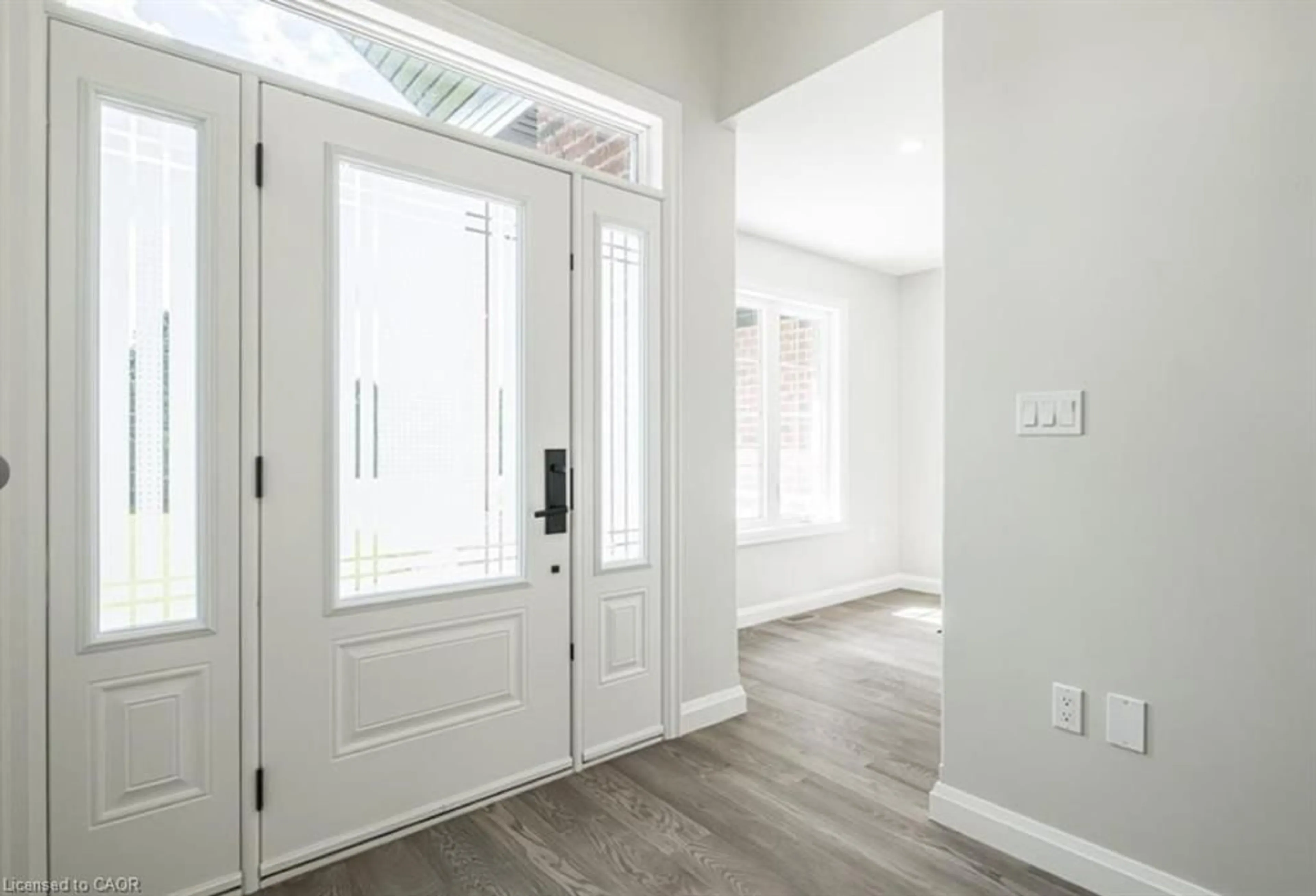 Indoor entryway for 1757 4th Concession A Rd, St. Williams Ontario N0E 1P0