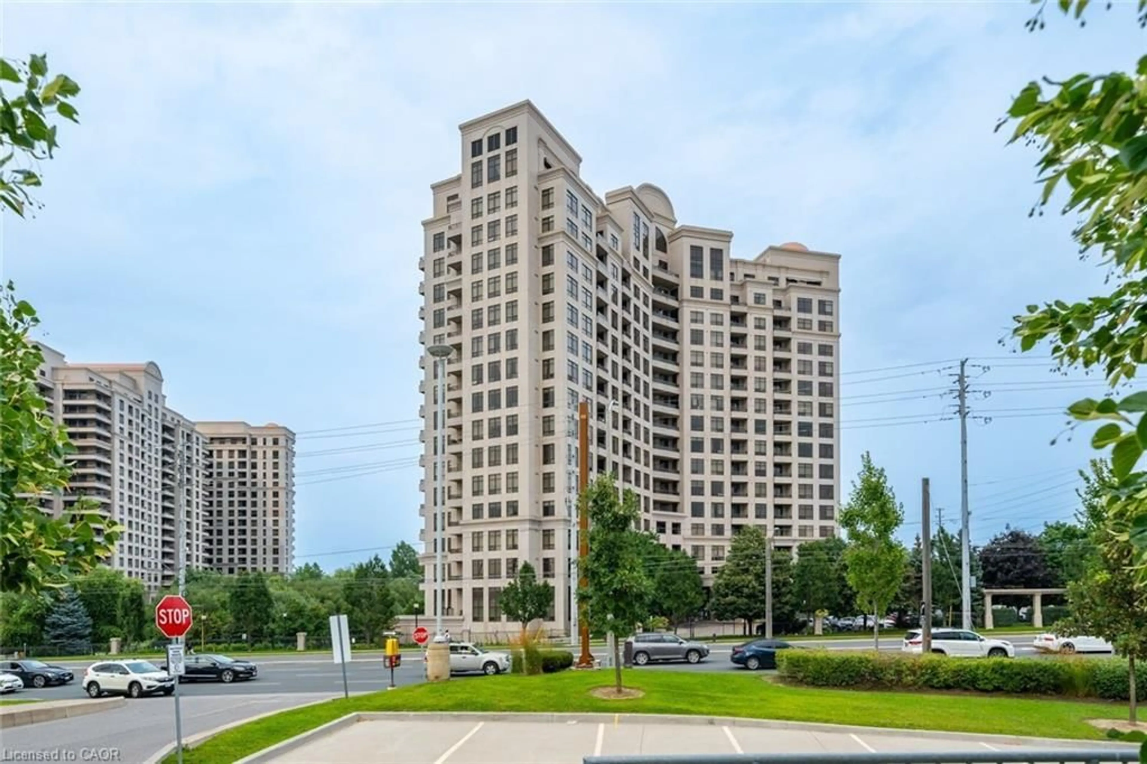 Unknown for 9235 Jane St #214, Maple Ontario L6A 0J8