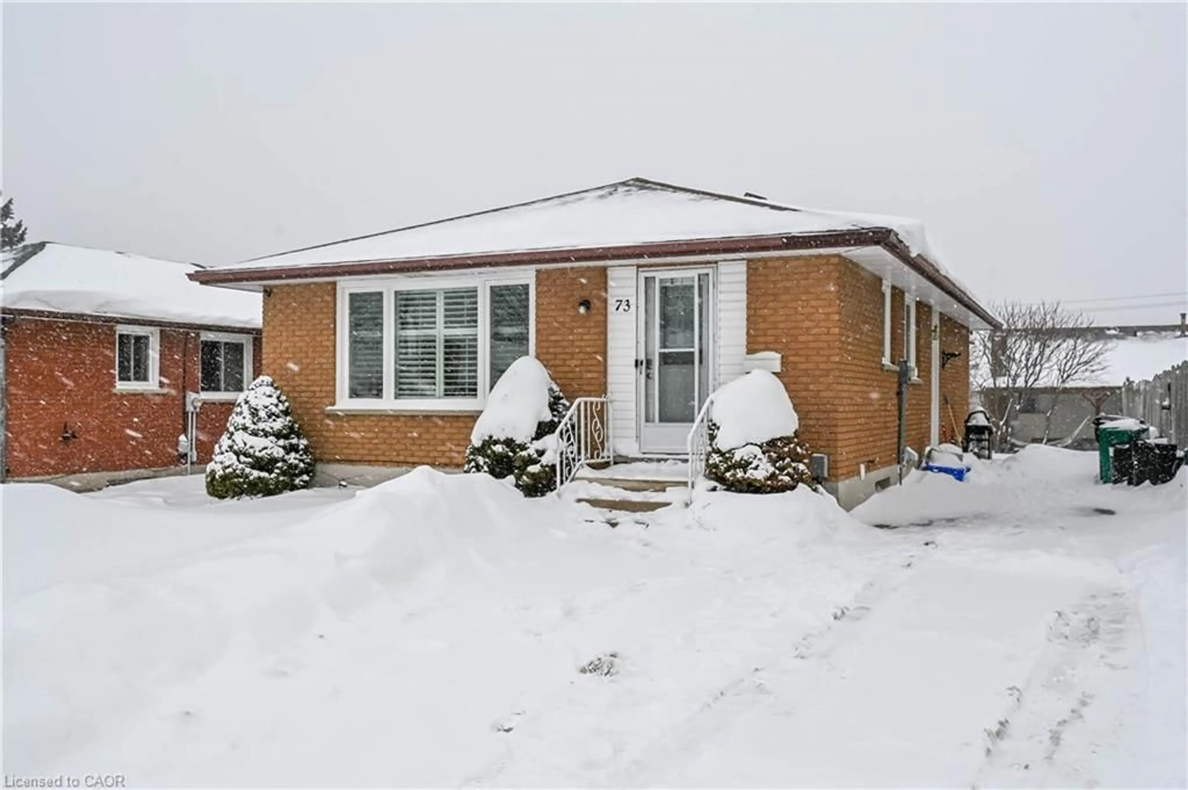 Unknown for 73 Barwood Cres, Kitchener Ontario N2E 1T9