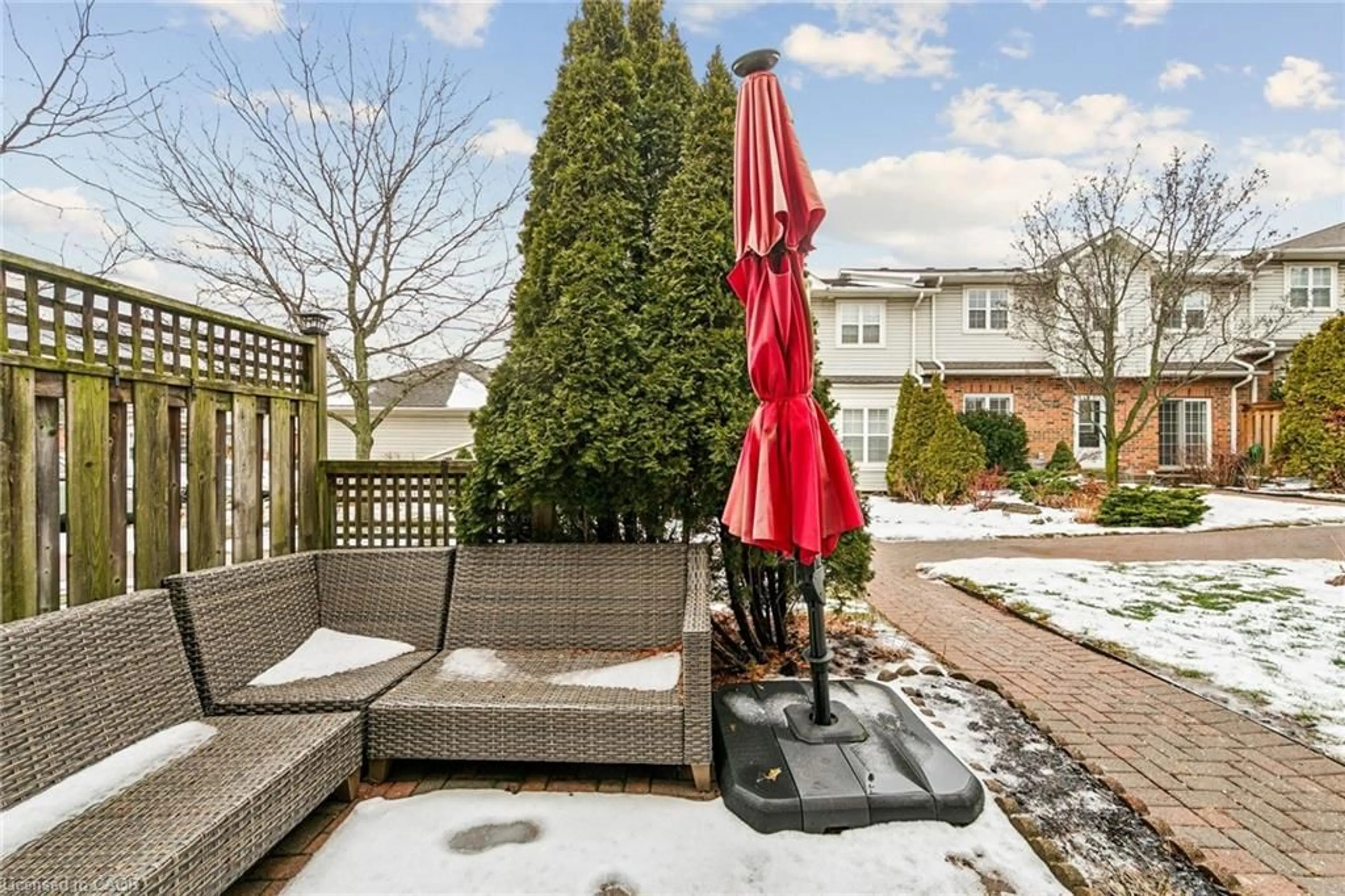 Patio, street for 1085 Harrogate Dr #31, Ancaster Ontario L9K 1R2