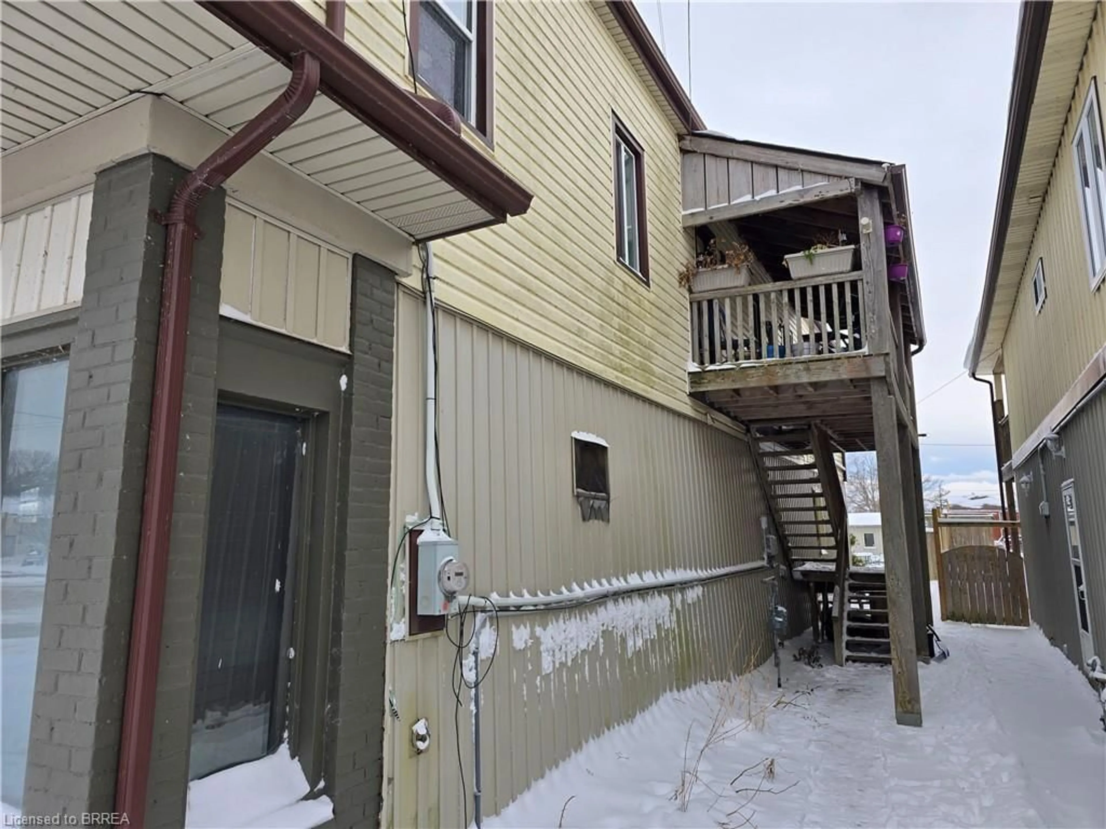 Patio, building for 189 Townline St, St. Williams Ontario N0E 1P0