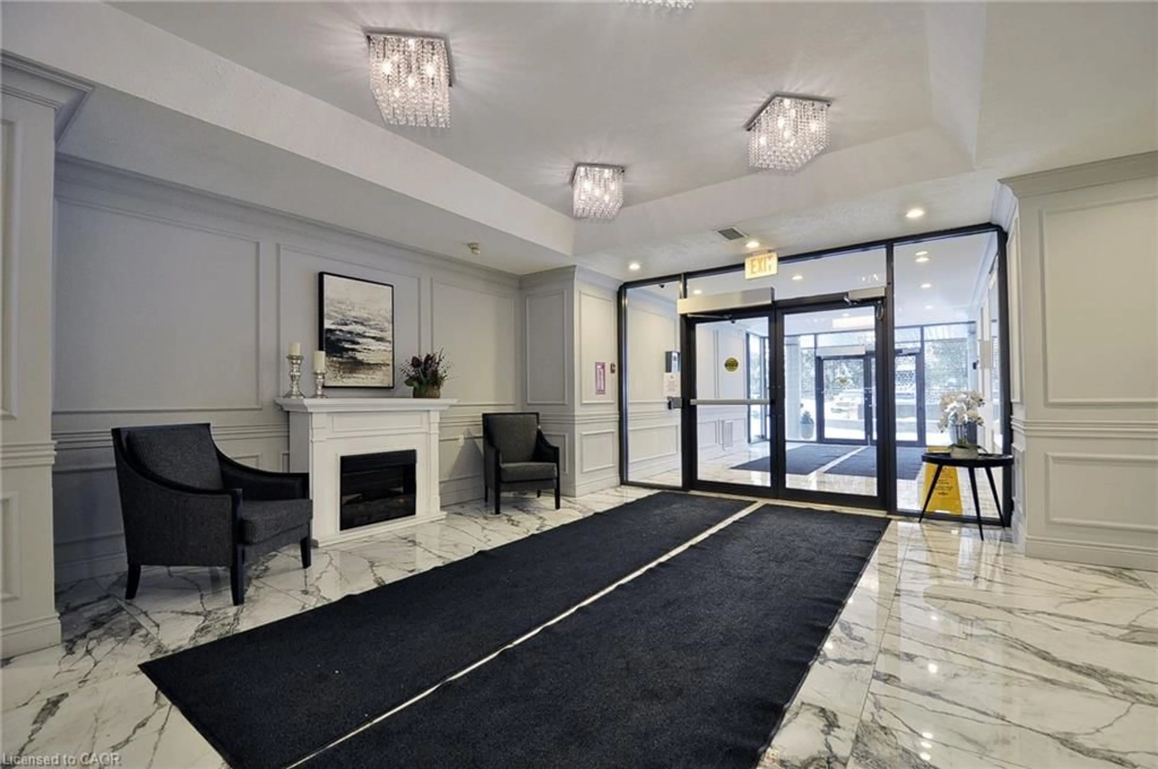 Lobby for 237 King St #1305, Cambridge Ontario N3H 5L2