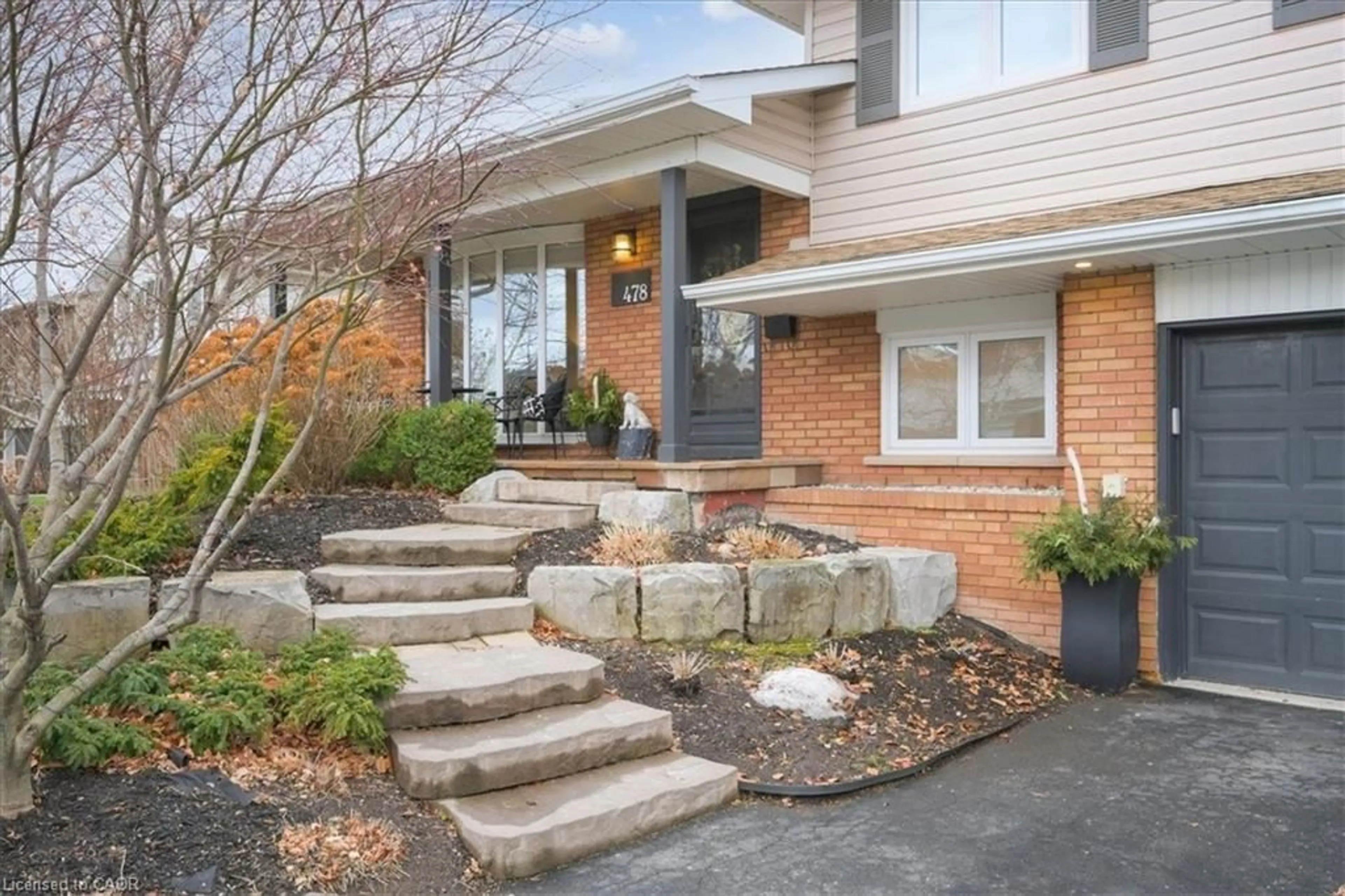 Home with brick exterior material, street for 478 Donegal Dr, Burlington Ontario L7L 2M7