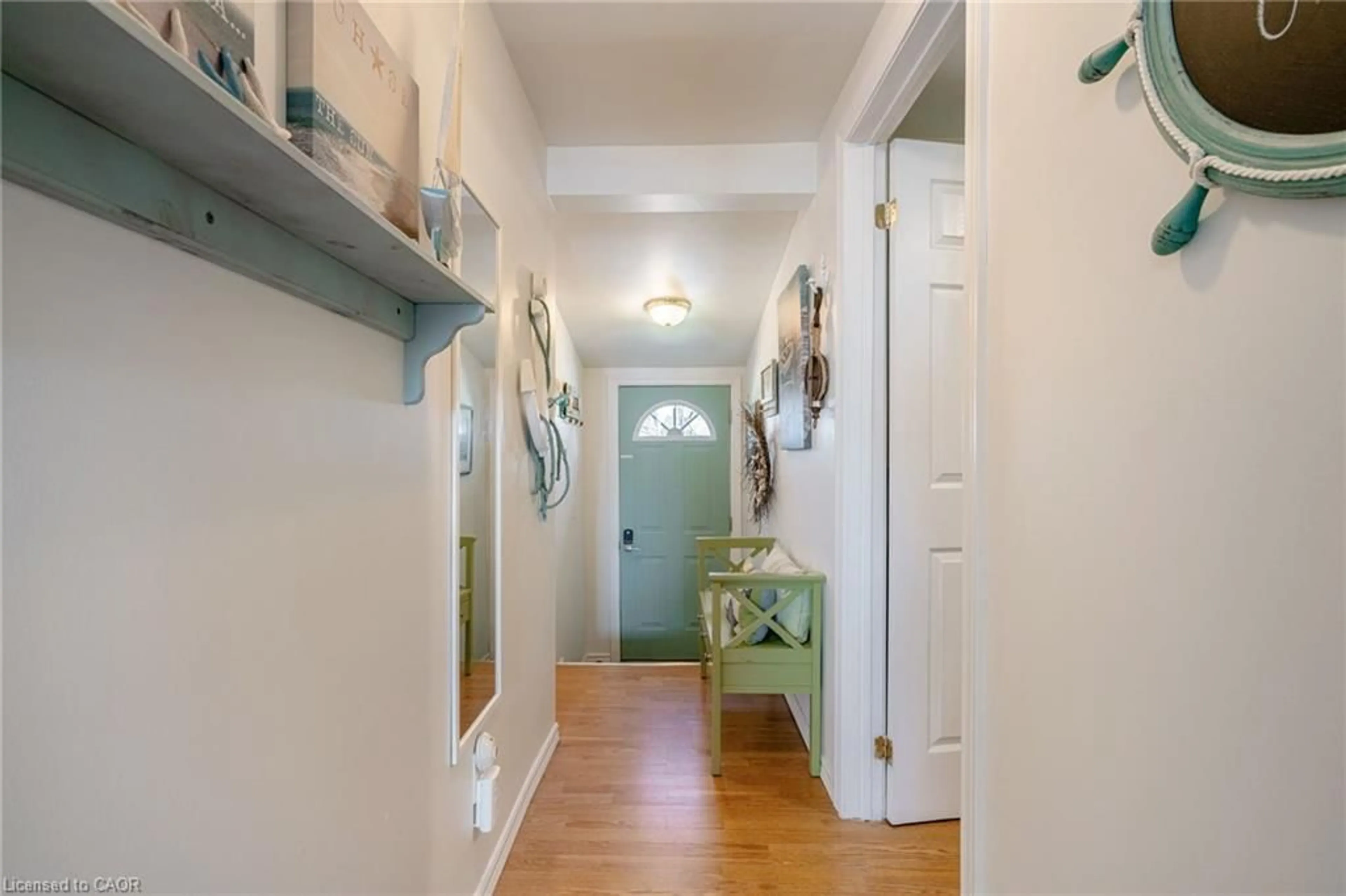 Indoor entryway for 24 Pulley Rd, Leamington Ontario N0P 2P0