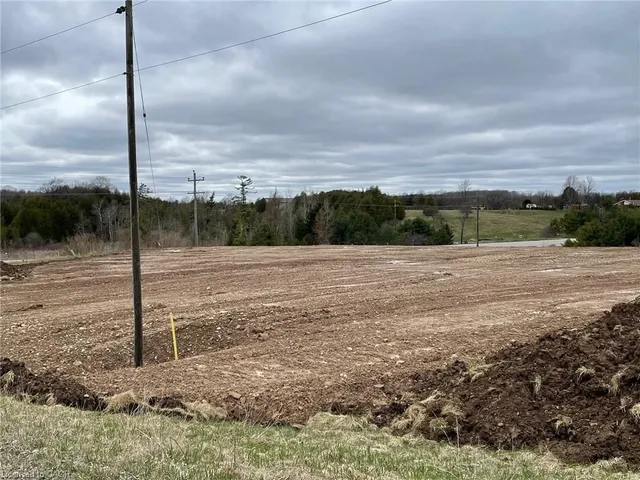 312095 Highway 6, Ayton