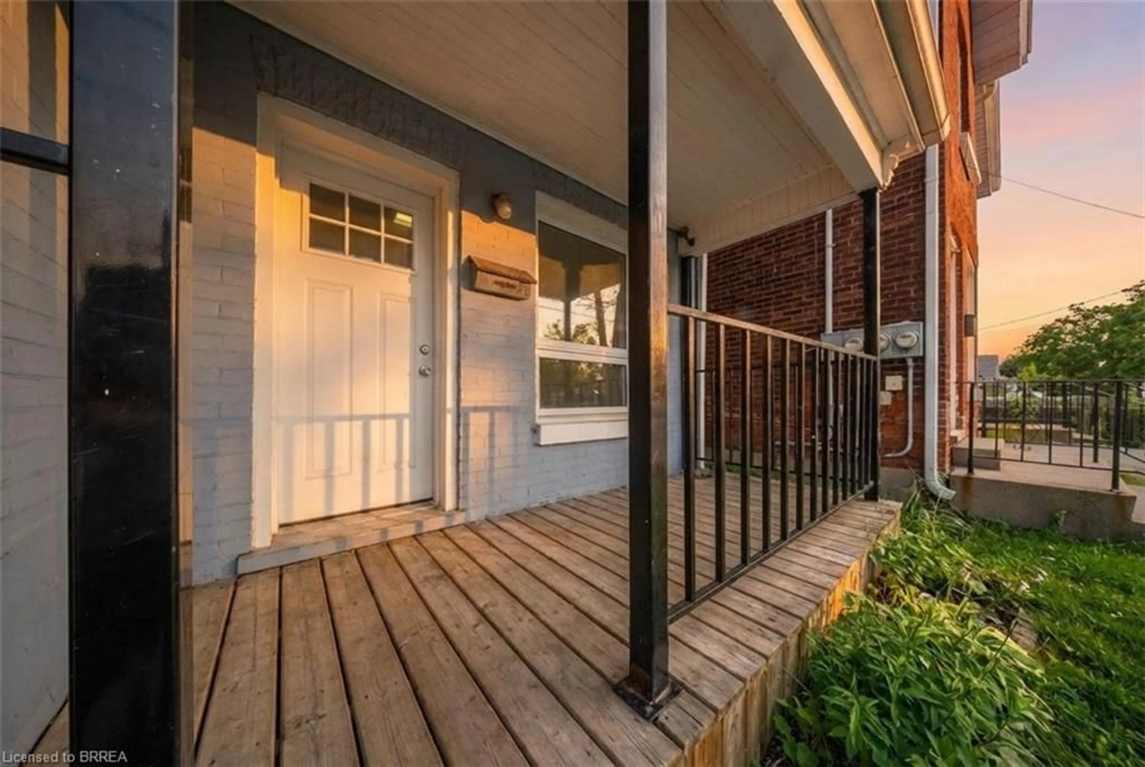 Unknown for 74 Erie Ave, Brantford Ontario N3S 2E9