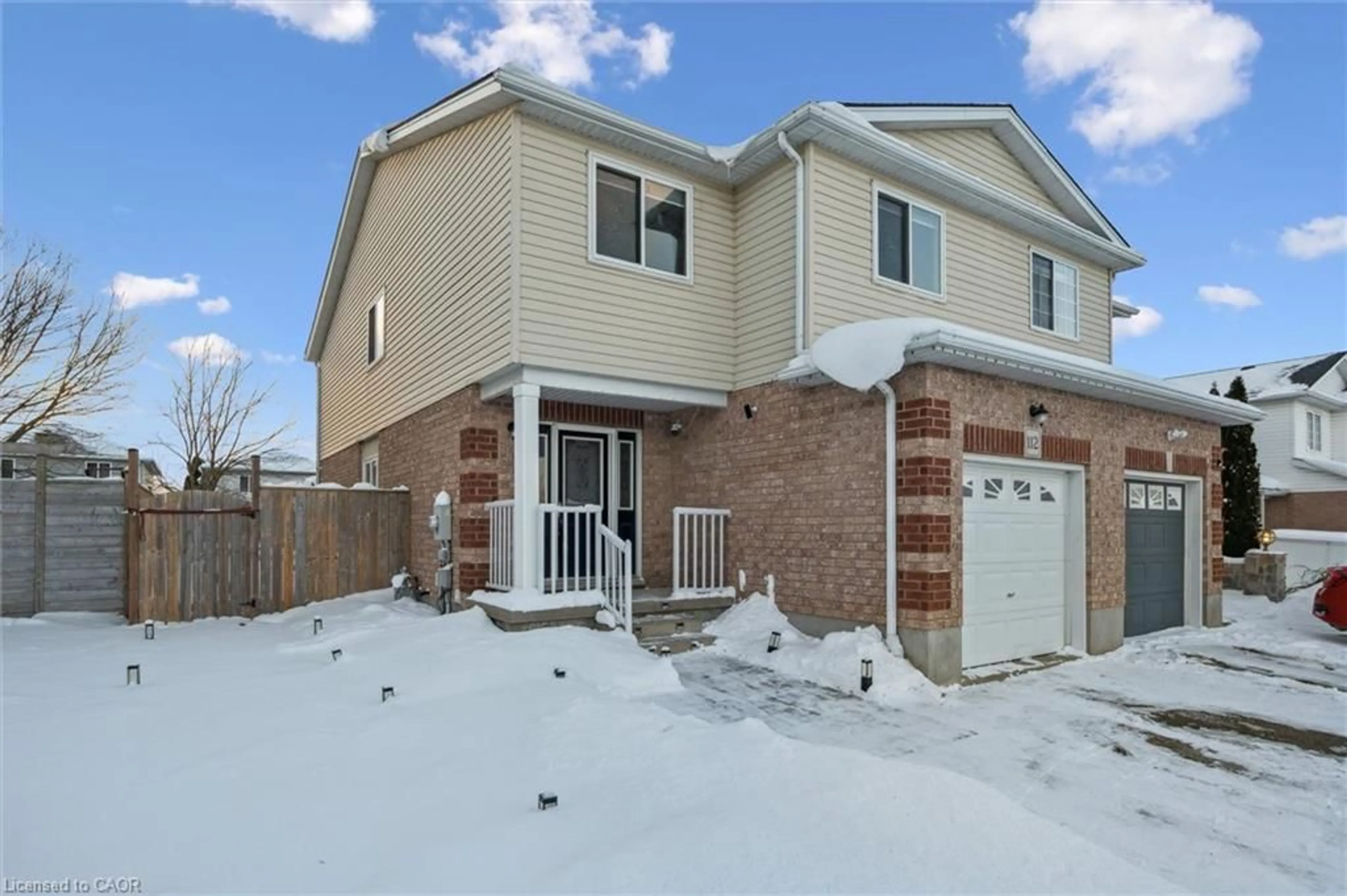 Home with brick exterior material, street for 112 Edgemere Dr, Cambridge Ontario N1P 1E9