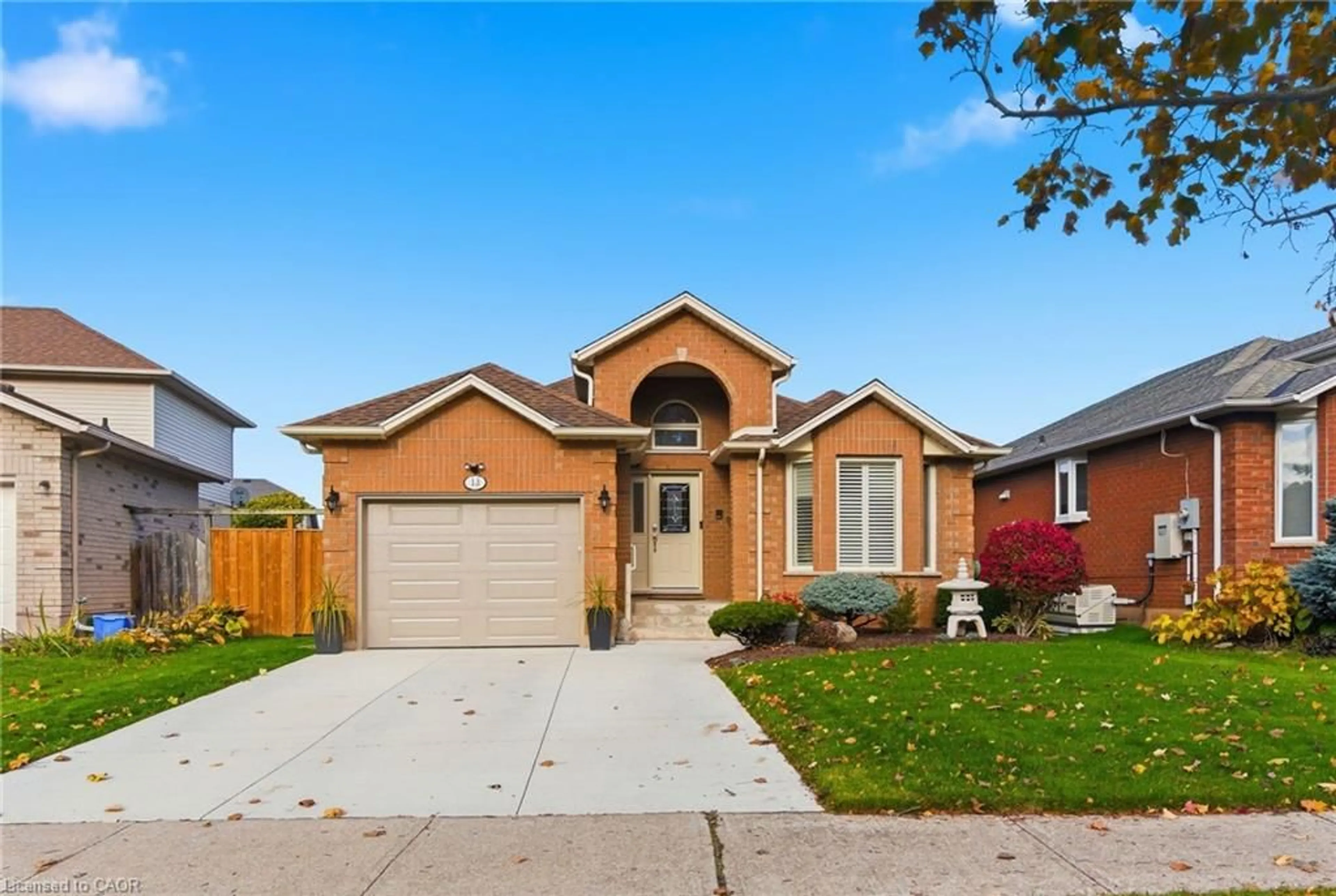 Home with brick exterior material, street for 13 Colonial Cres, Grimsby Ontario L3M 5H2