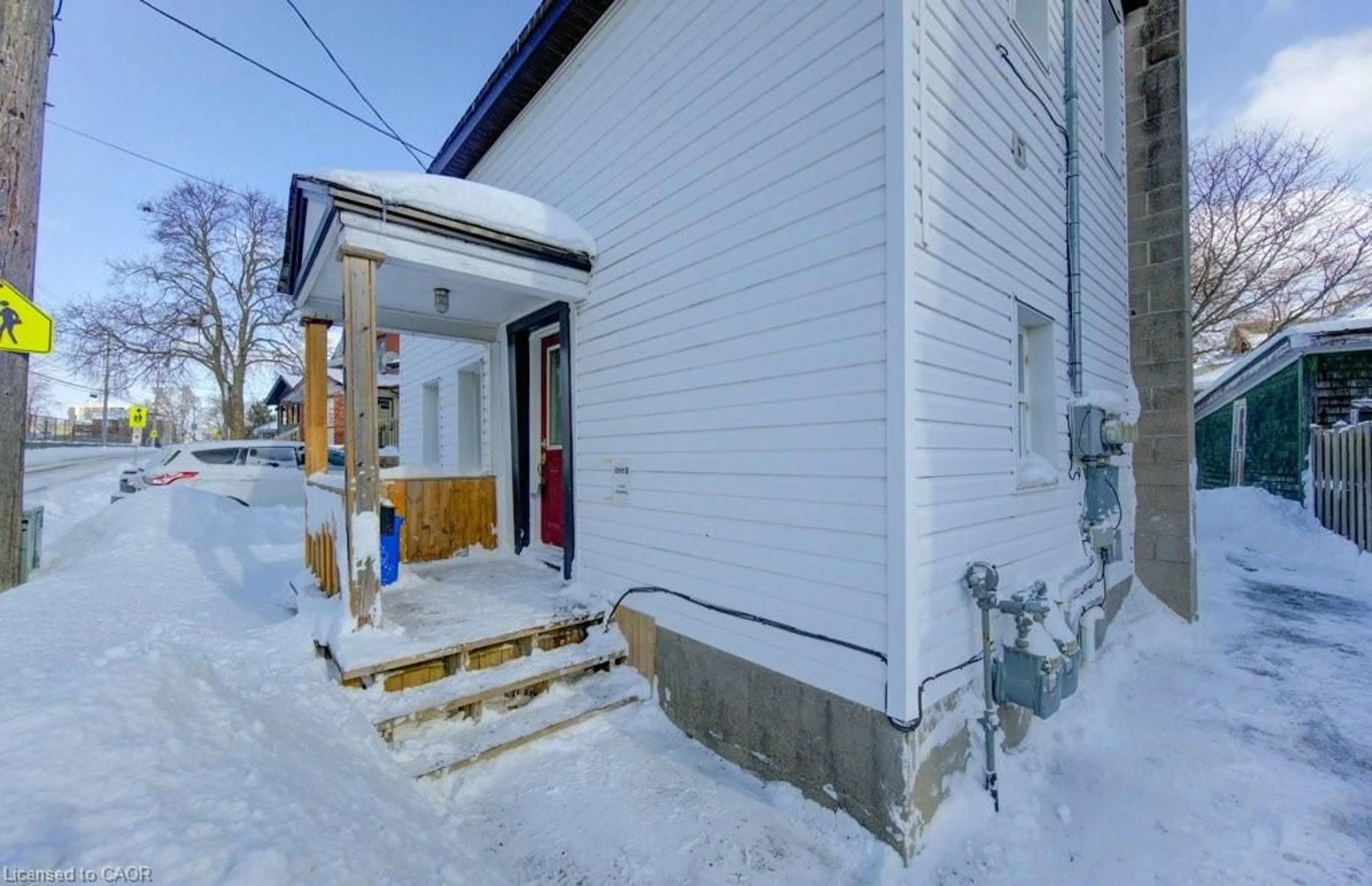 Unknown for 190 Lancaster St, Kitchener Ontario N2H 1N4