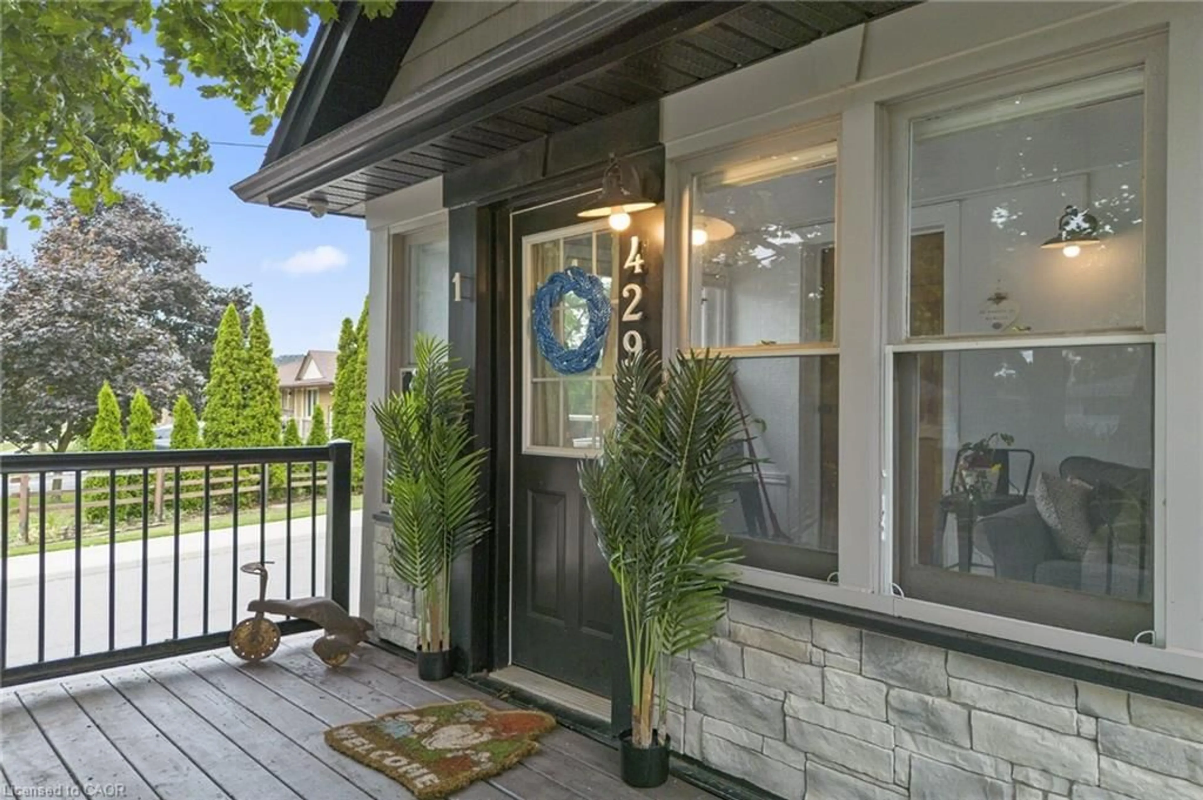 Unknown for 4297 East Ave #1, Beamsville Ontario L0R 1B6