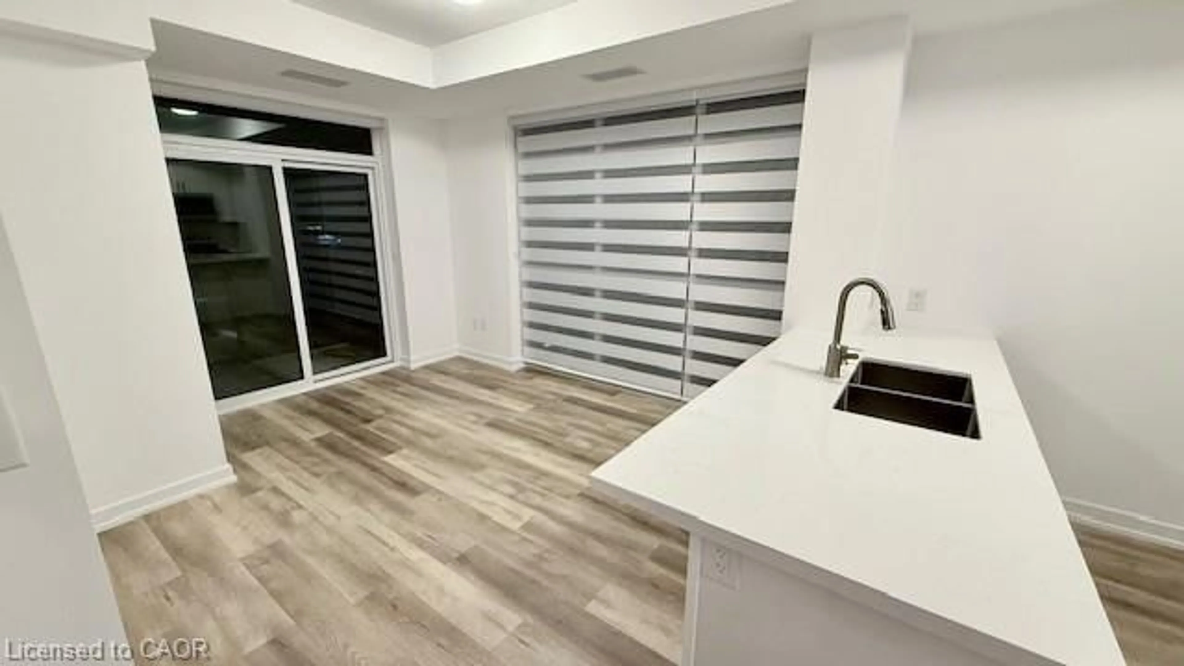 Open concept kitchen, unknown for 470 Dundas St #1009, Waterdown Ontario L8B 2A6