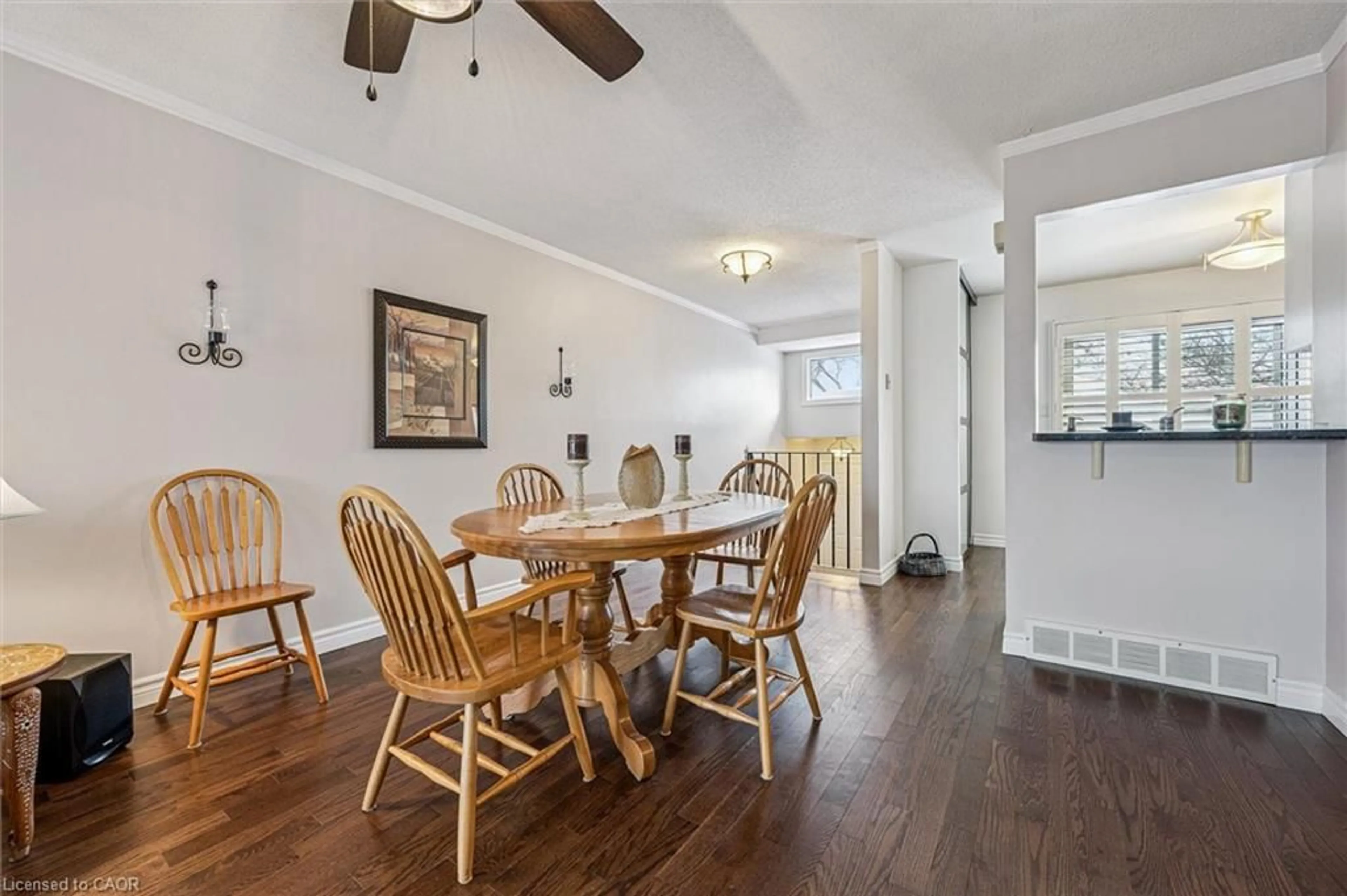 Dining room, wood/laminate floor for 205 Highland Cres #32, Kitchener Ontario N2M 5L7